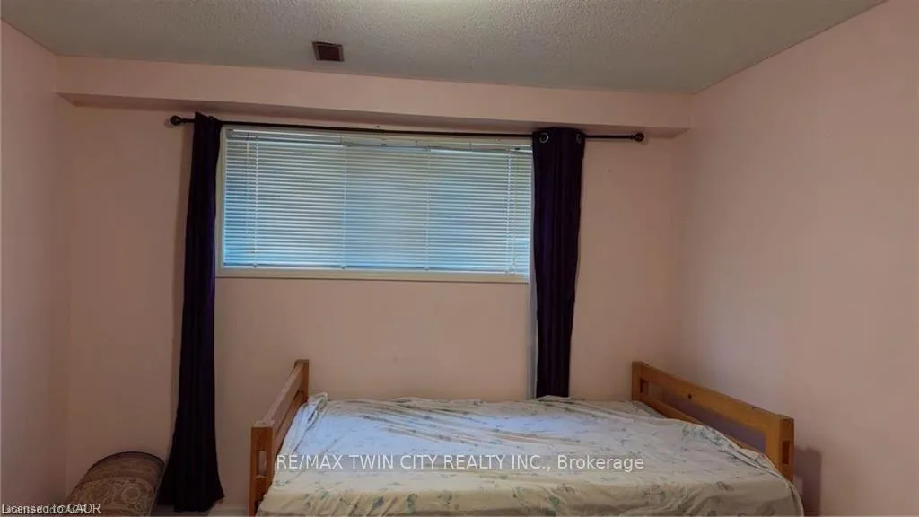 Photo 8 of 23 Westchester Drive, Kitchener, Grand River North — HOMEH