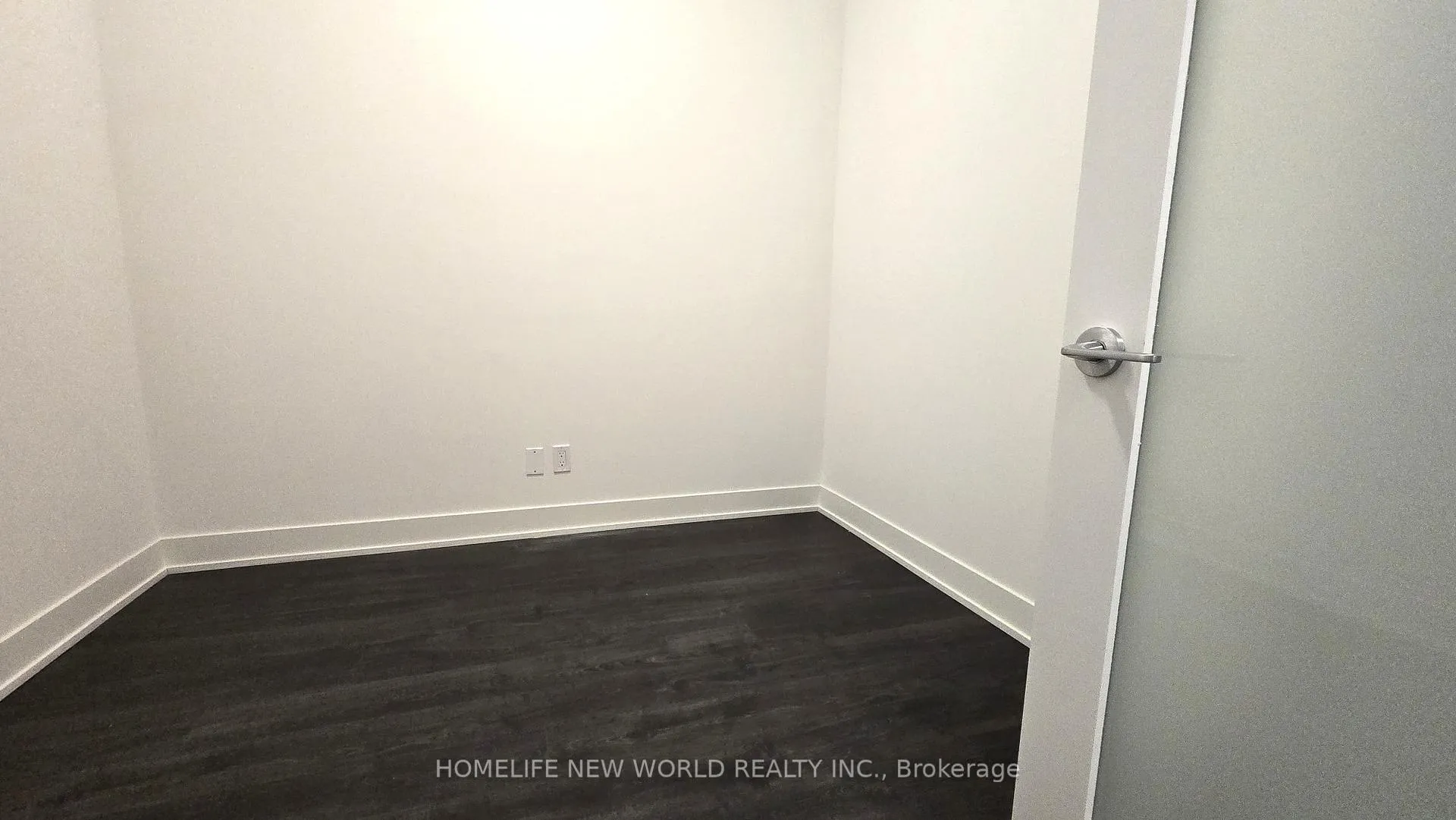 Photo 6 of Unit 801, 38 Andre De Grasse Street, Markham, Unionville — HOMEH