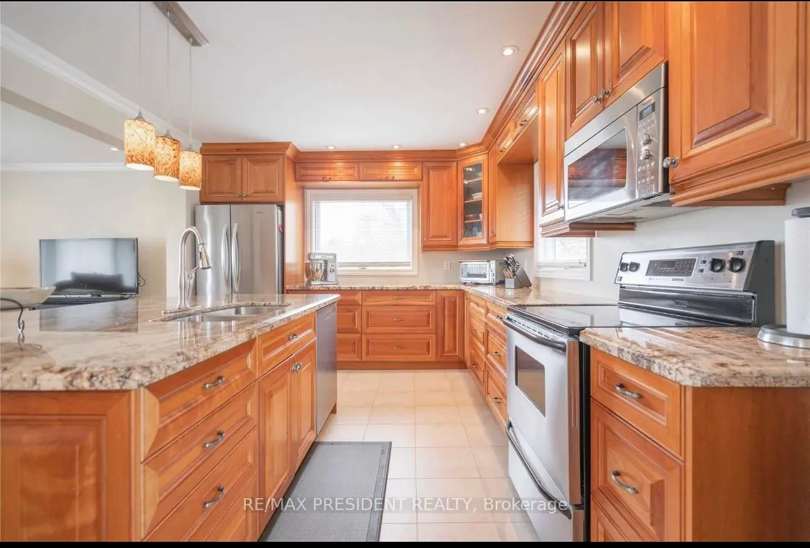 Photo 4 of 15057 Highway 50 Road, Caledon, Bolton East — HOMEH