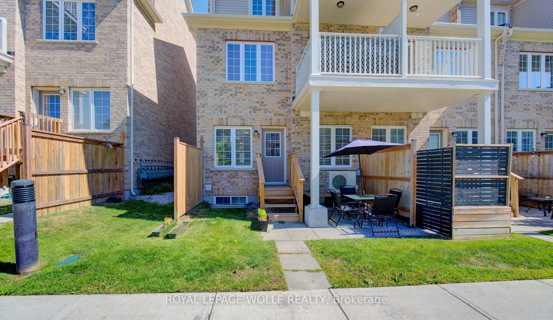 Photo 31 of Unit B, 385 Westwood Drive, Kitchener — HOMEH