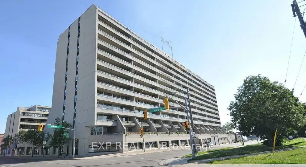 Front of Unit 1205, 55 William Street E
