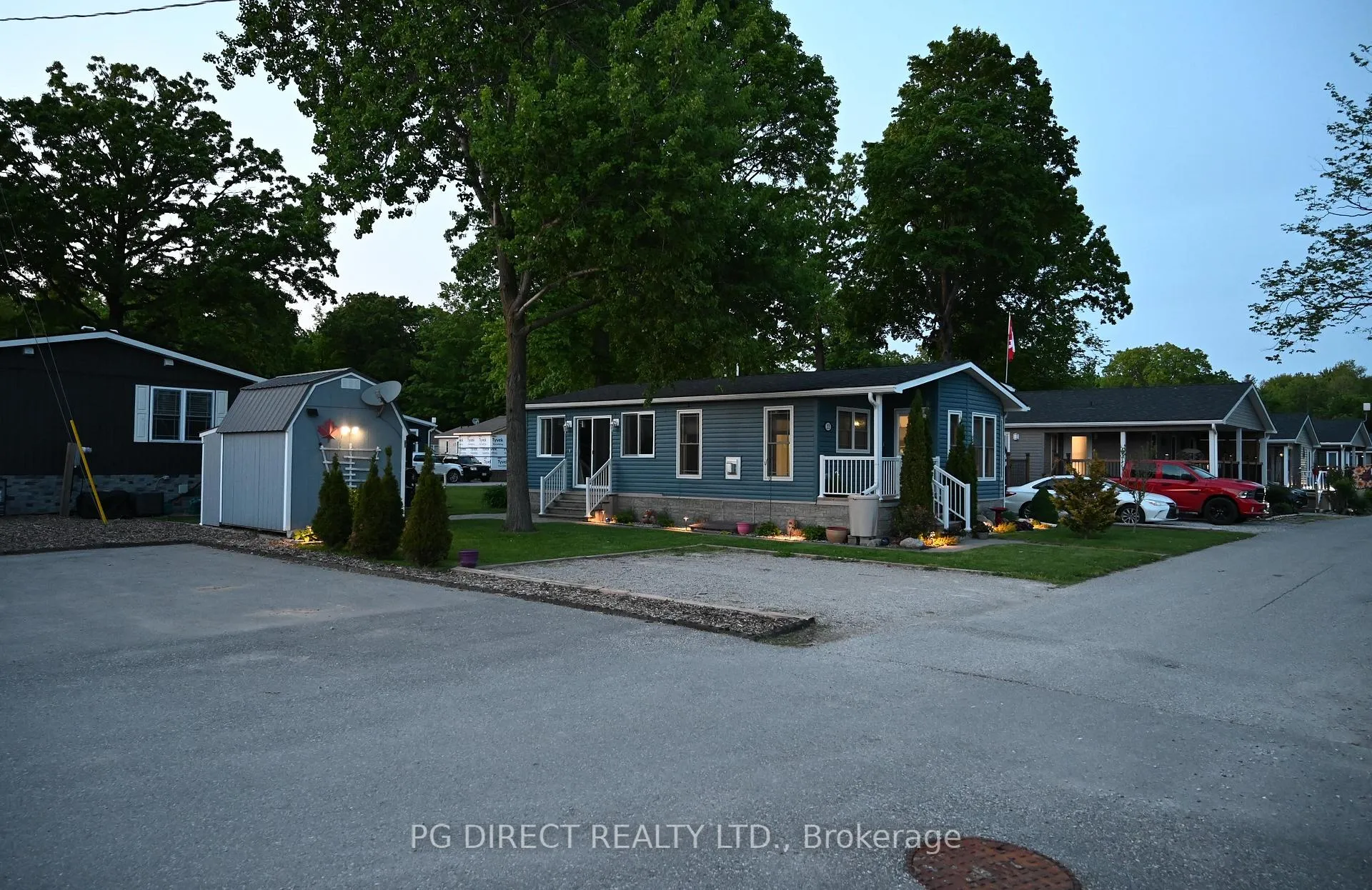 Front of Unit 22, 296 W Quarter Townline Road