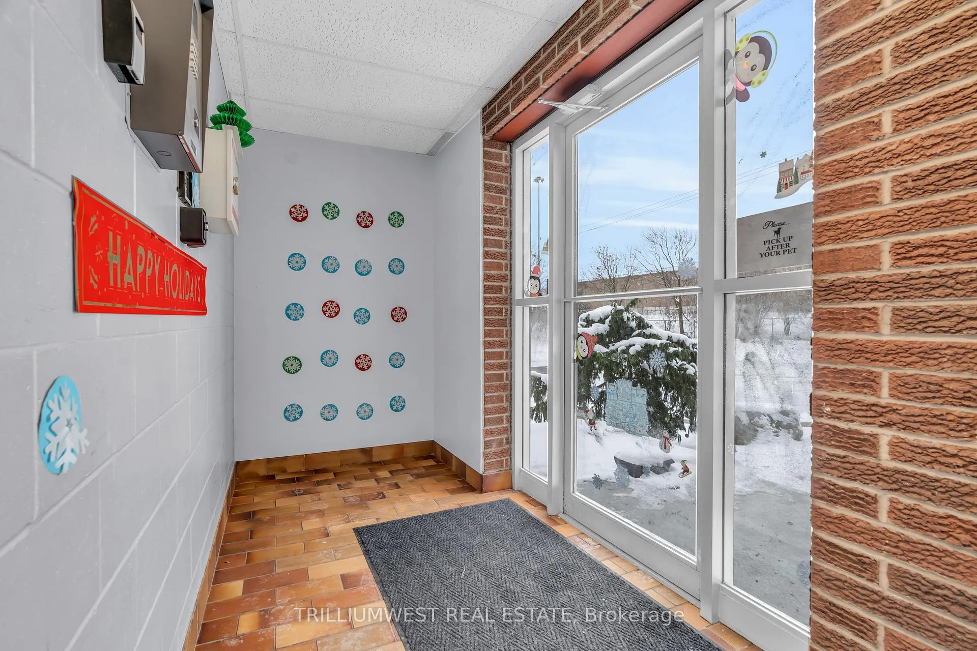 Photo 5 of 4 Avalon Place, Waterloo — HOMEH