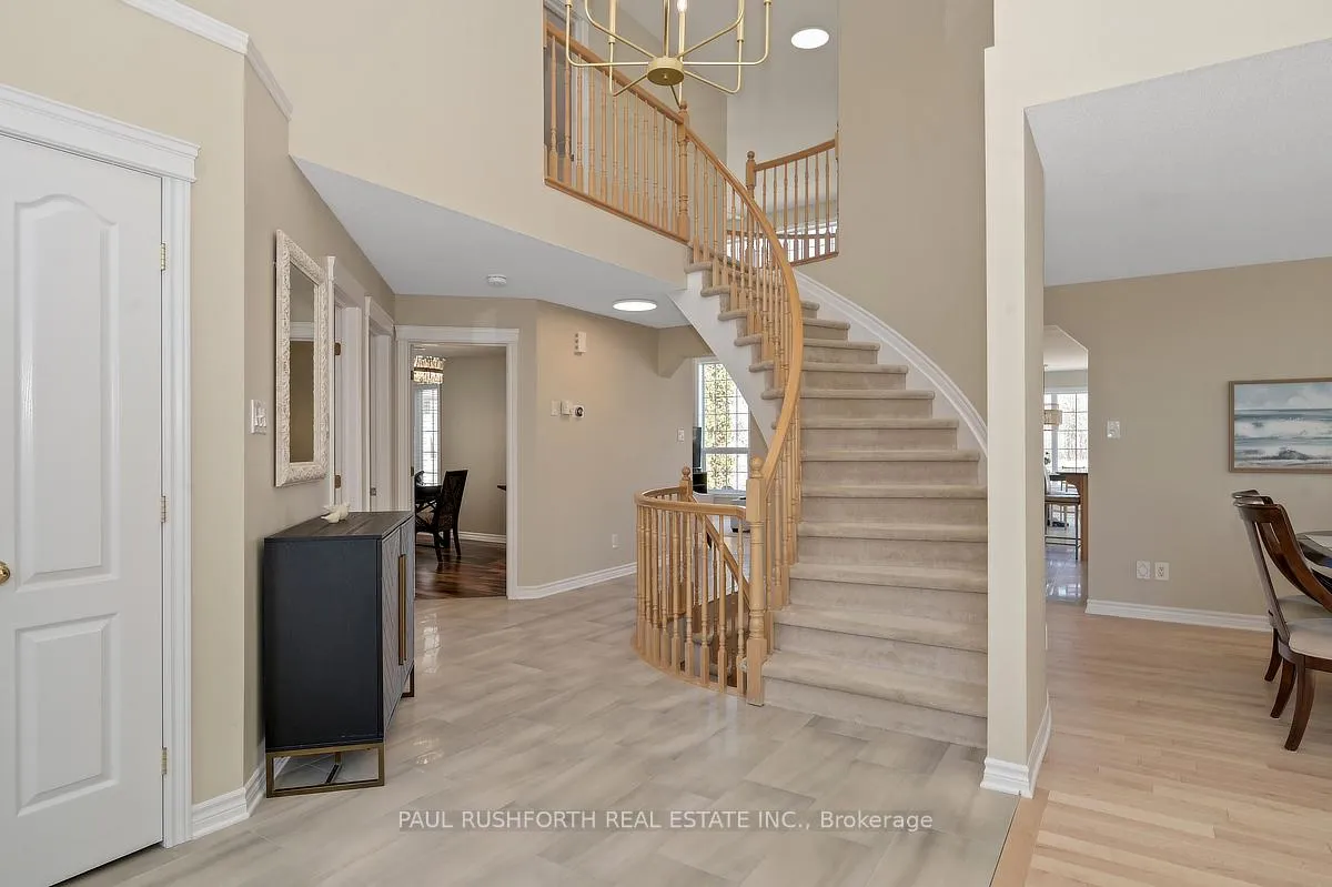 Photo 5 of 22 Blackshire Circle, Ottawa, Barrhaven - Stonebridge — HOMEH