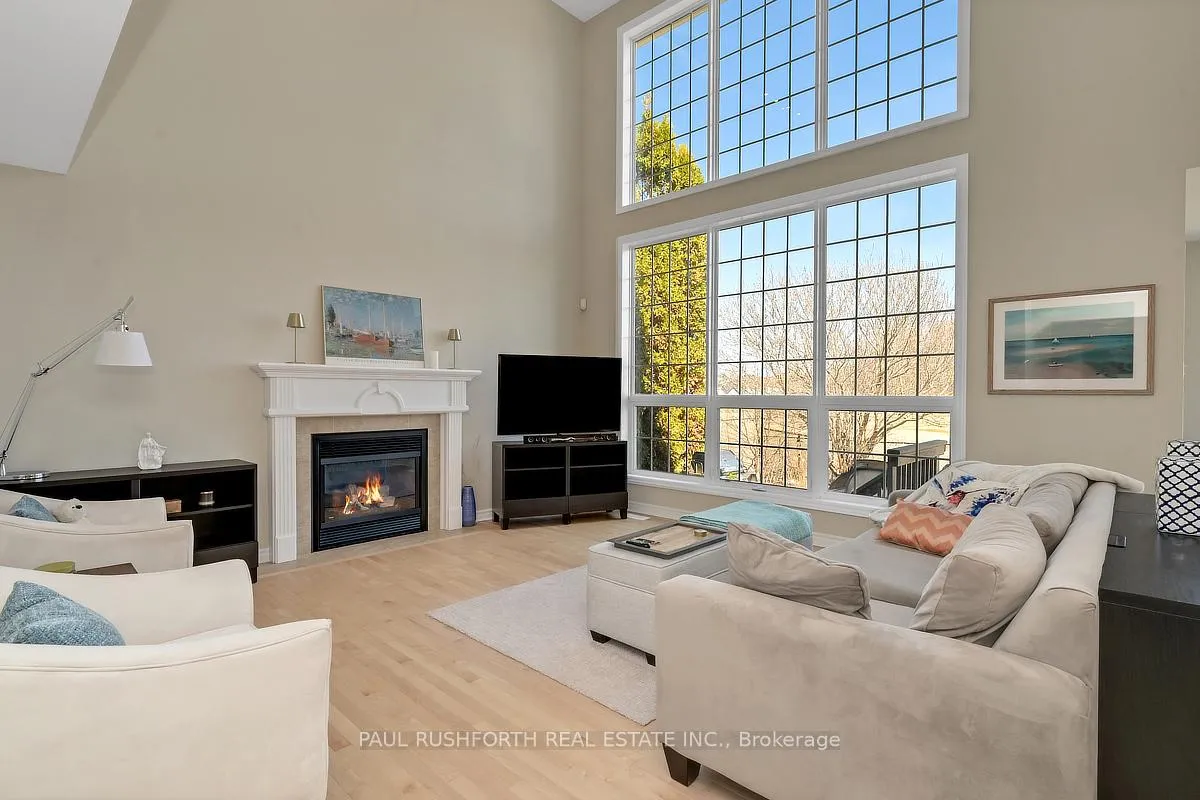 Photo 19 of 22 Blackshire Circle, Ottawa, Barrhaven - Stonebridge — HOMEH