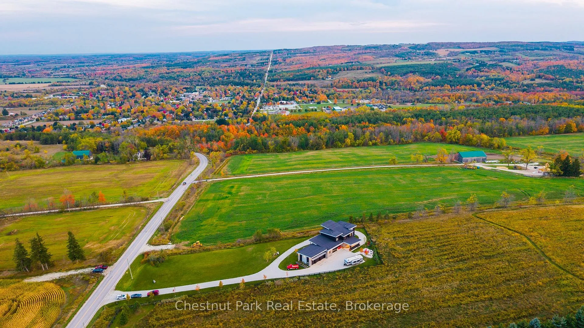 Photo 2 of 2642 Fairgrounds Road S, Clearview, Rural Clearview — HOMEH