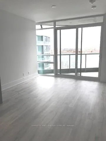 Photo 5 of Unit 504, 1 Edgewater Drive, Toronto, Waterfront Communities — HOMEH