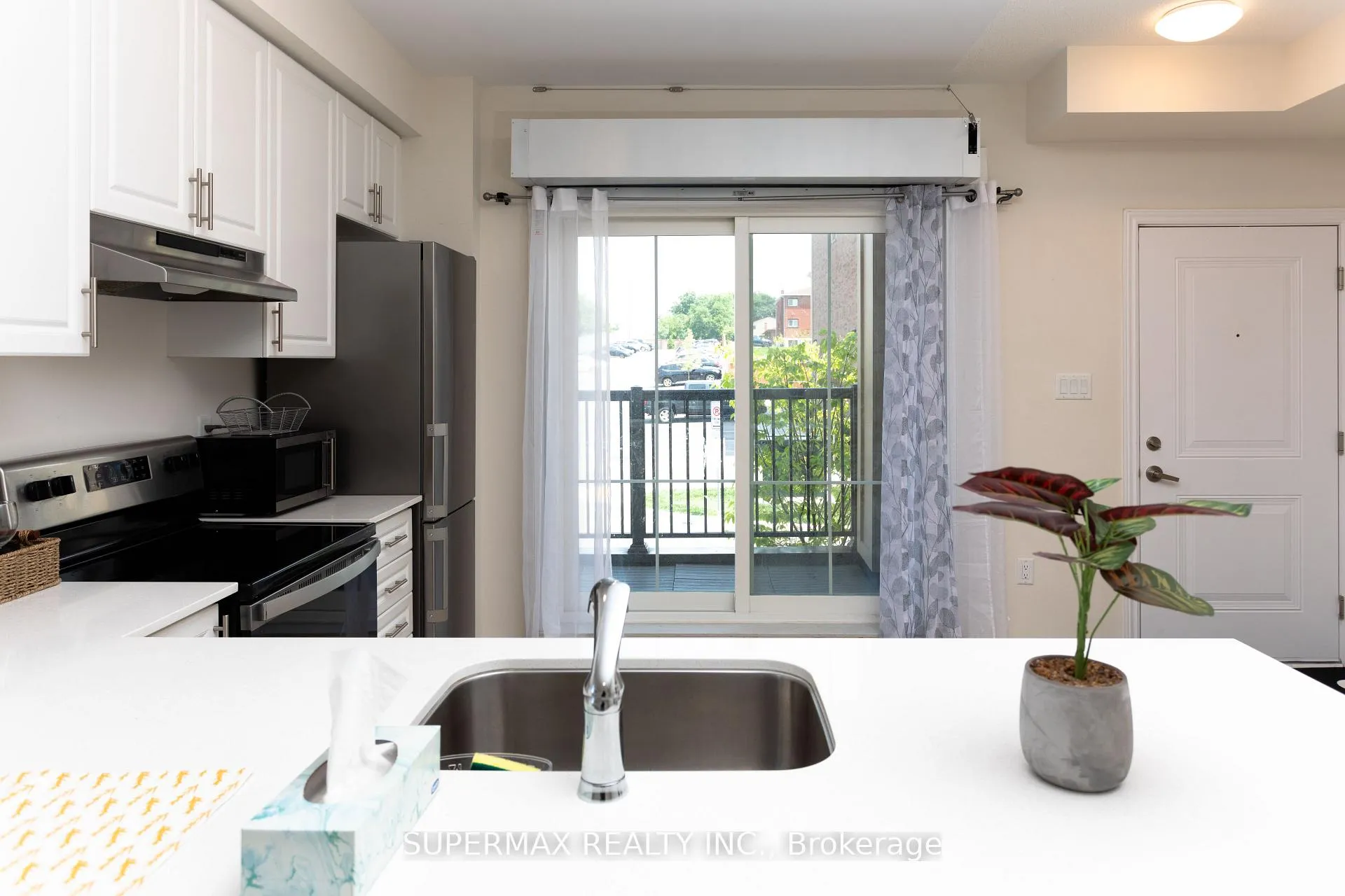 Photo 29 of Unit 10, 470 Beresford Path, Oshawa, Central — HOMEH