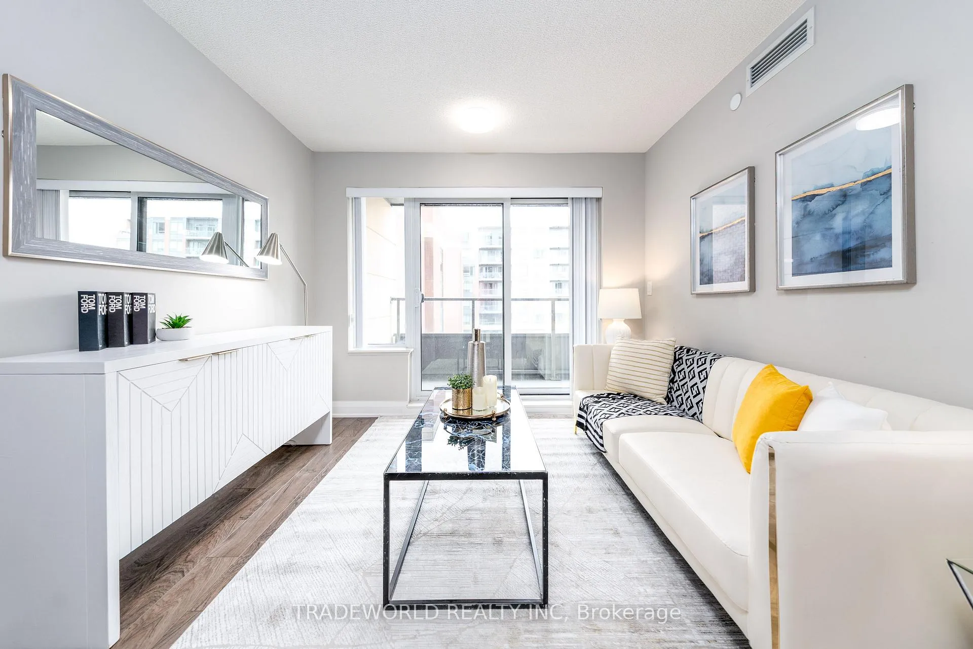 Photo 9 of Unit 631, 18 Uptown Drive, Markham, Unionville — HOMEH
