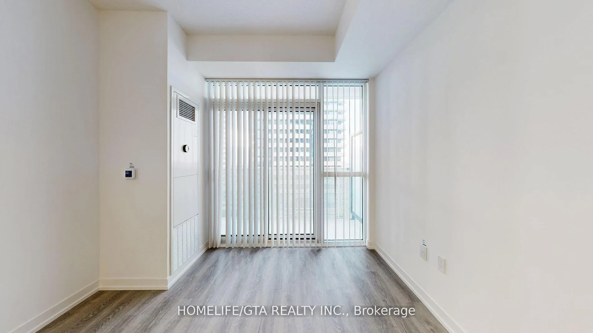 Photo 11 of Unit 1015, 8 Interchange Way, Vaughan, Vaughan Corporate Centre — HOMEH
