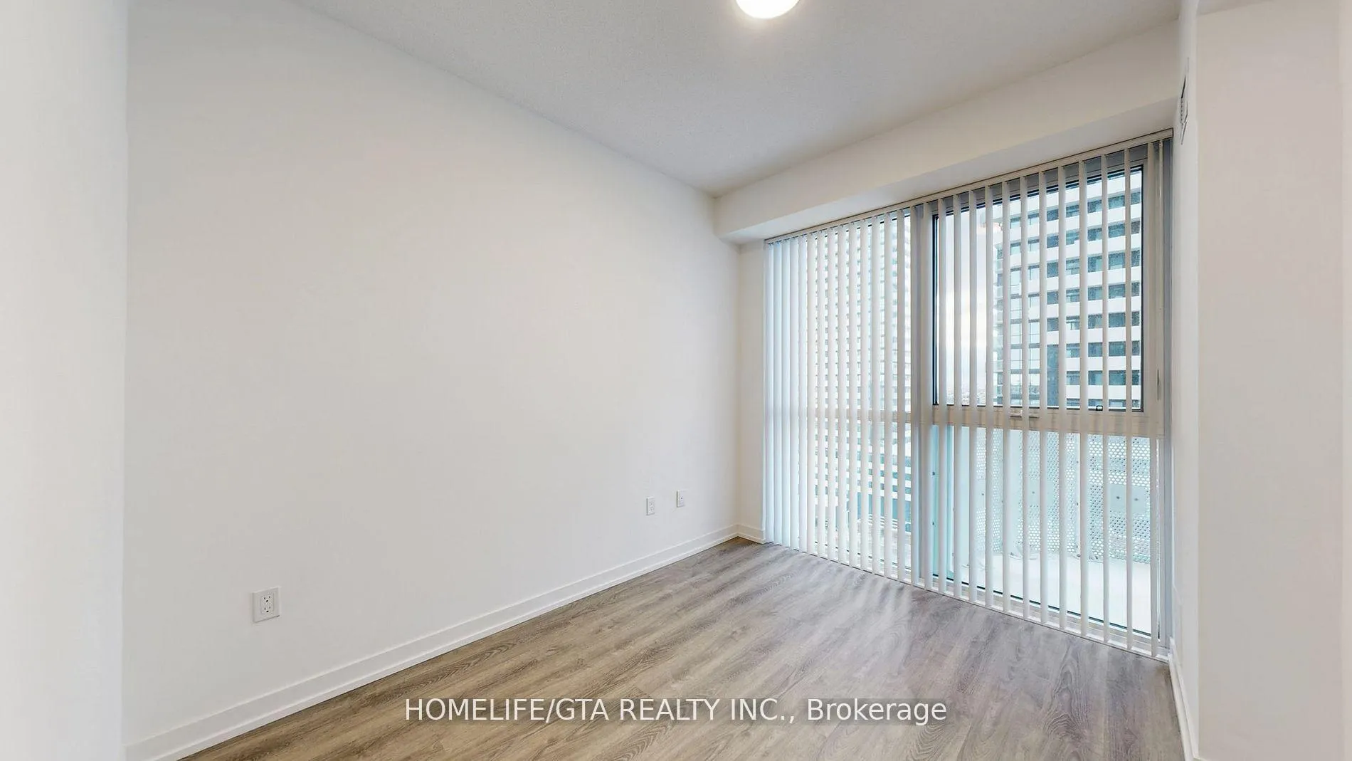 Photo 21 of Unit 1015, 8 Interchange Way, Vaughan, Vaughan Corporate Centre — HOMEH