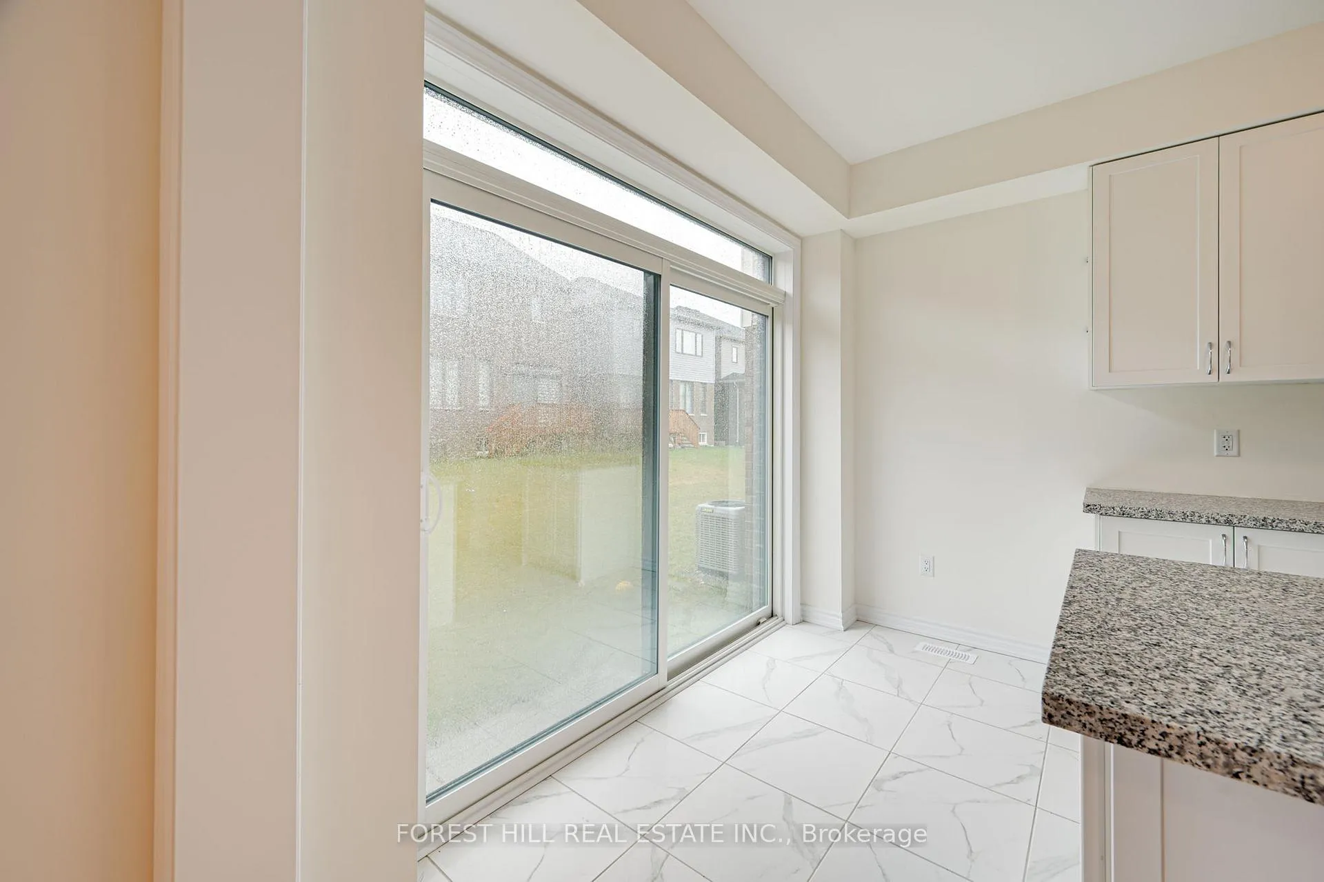 Photo 8 of 146 Notthingham Road, Barrie, Rural Barrie Southeast — HOMEH