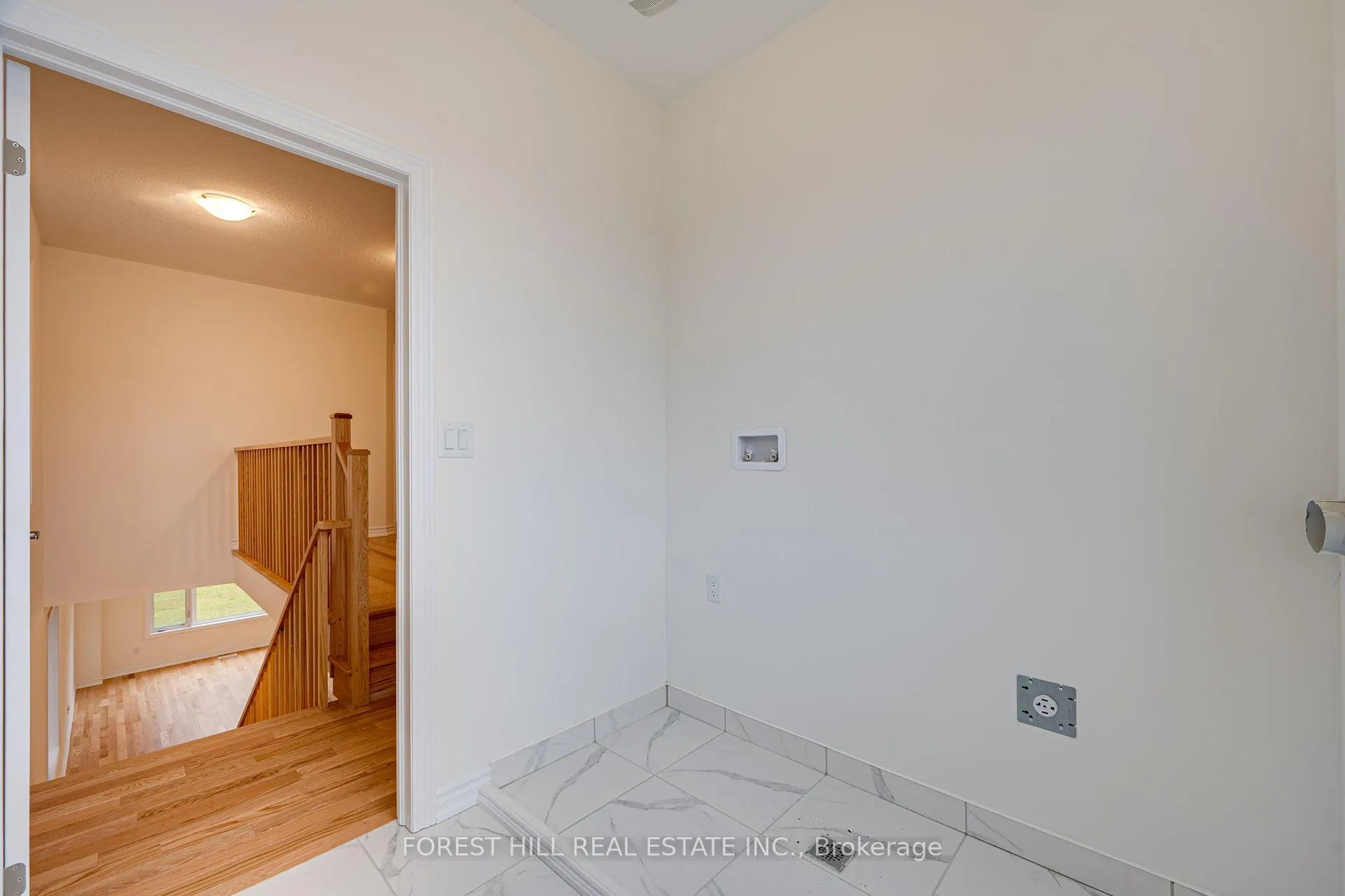 Photo 14 of 146 Notthingham Road, Barrie, Rural Barrie Southeast — HOMEH