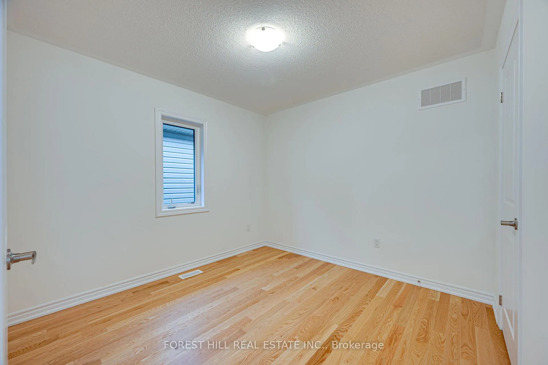 Photo 20 of 146 Notthingham Road, Barrie, Rural Barrie Southeast — HOMEH