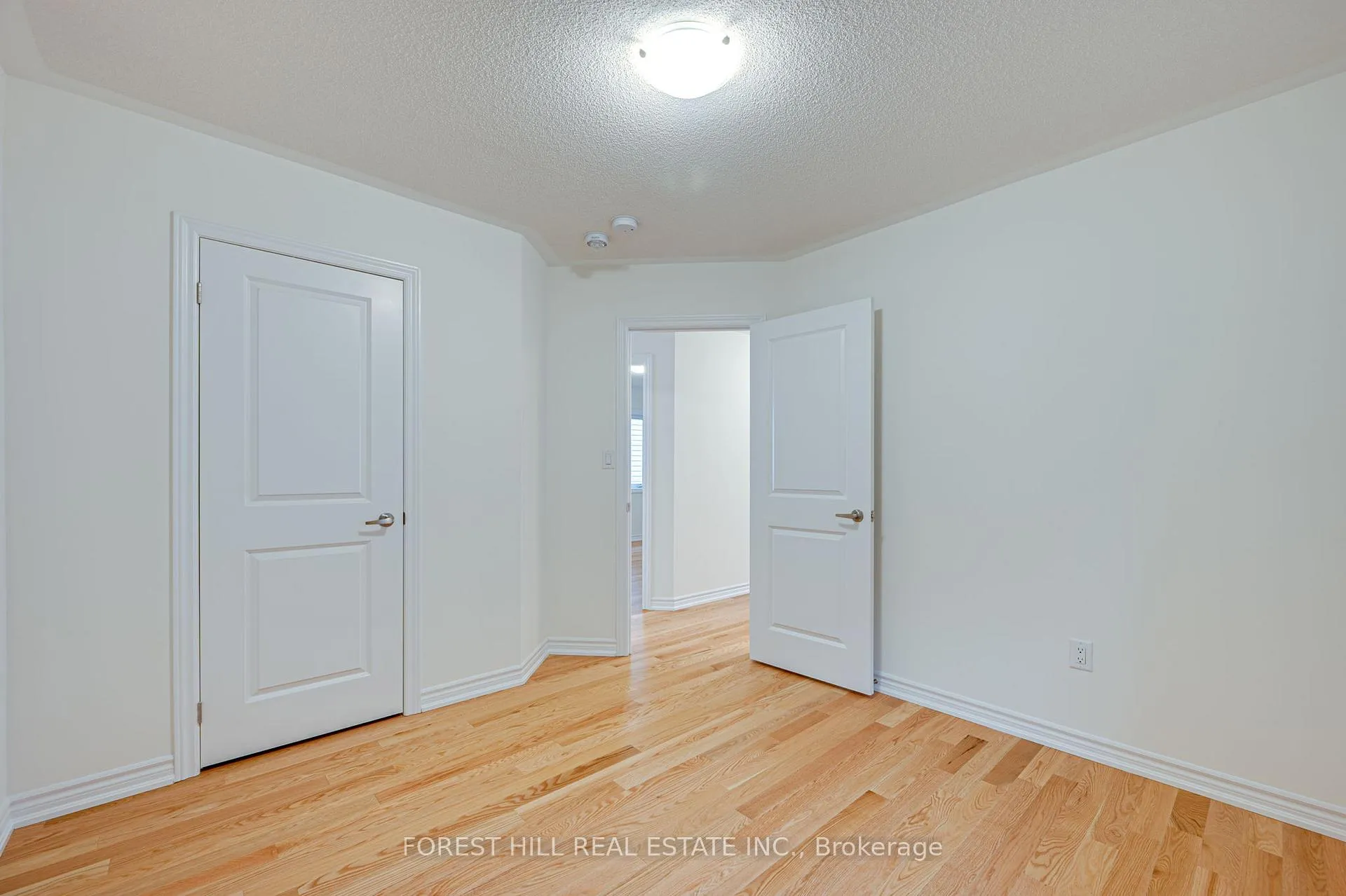 Photo 21 of 146 Notthingham Road, Barrie, Rural Barrie Southeast — HOMEH