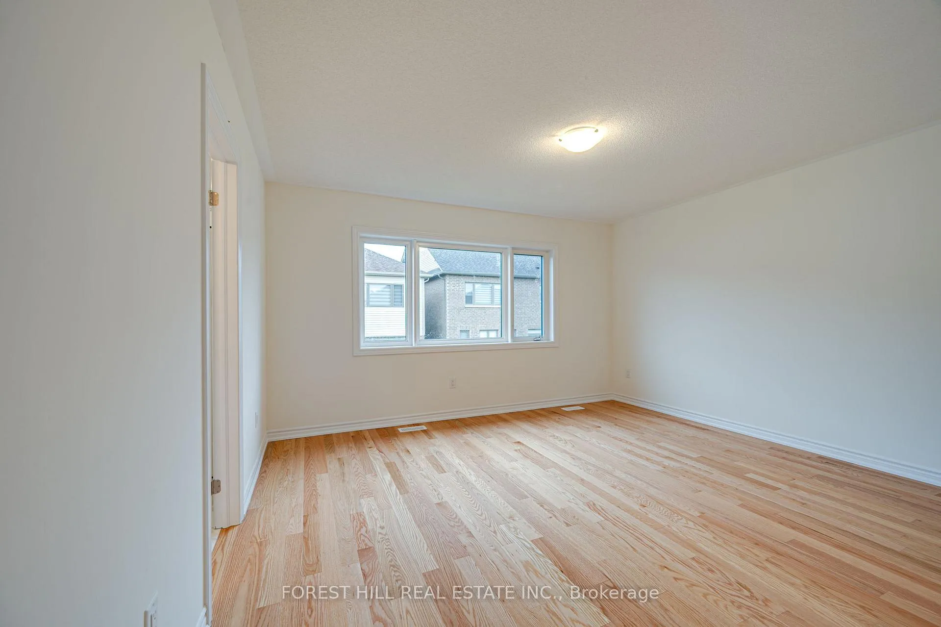 Photo 23 of 146 Notthingham Road, Barrie, Rural Barrie Southeast — HOMEH