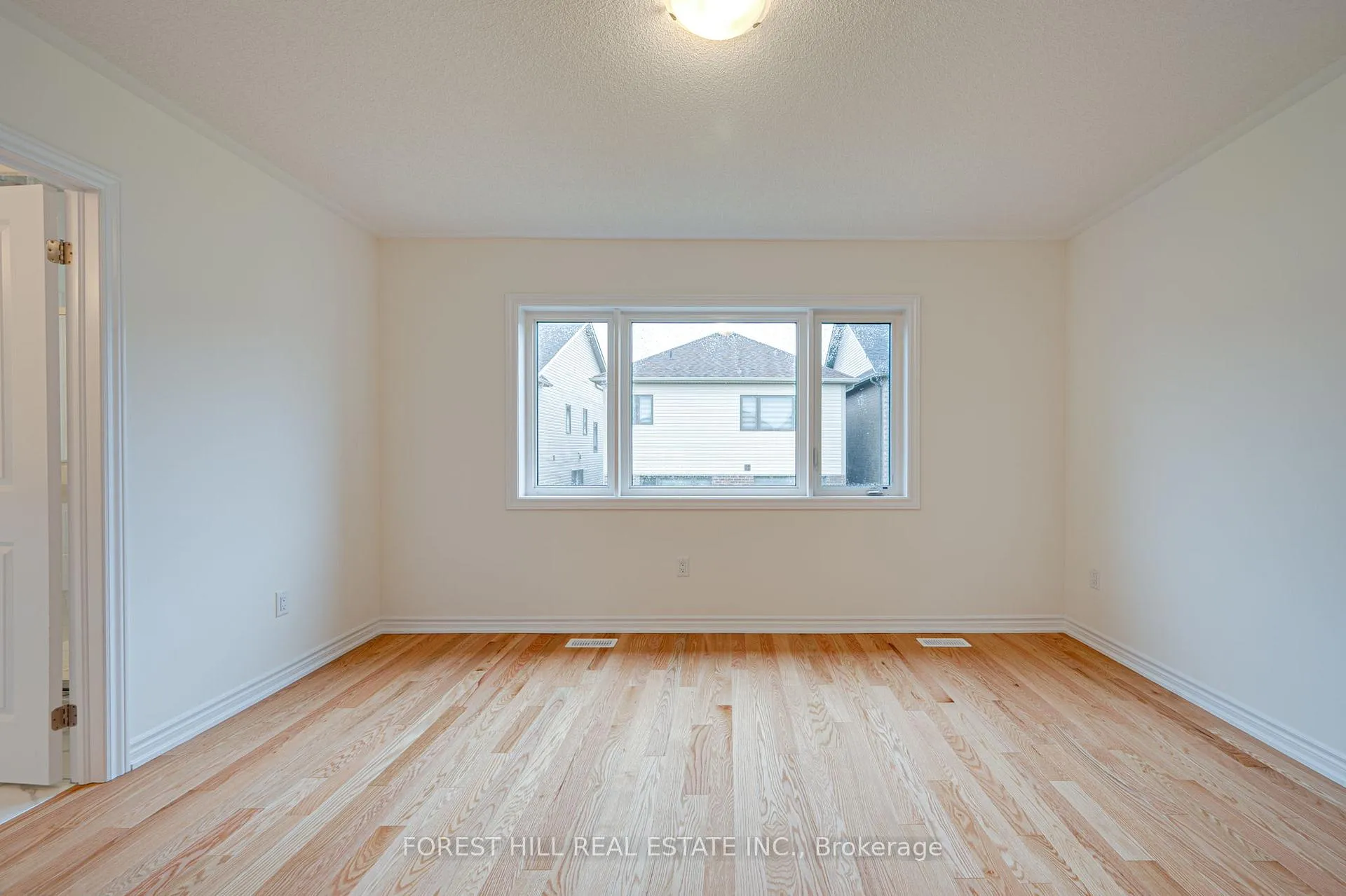 Photo 24 of 146 Notthingham Road, Barrie, Rural Barrie Southeast — HOMEH