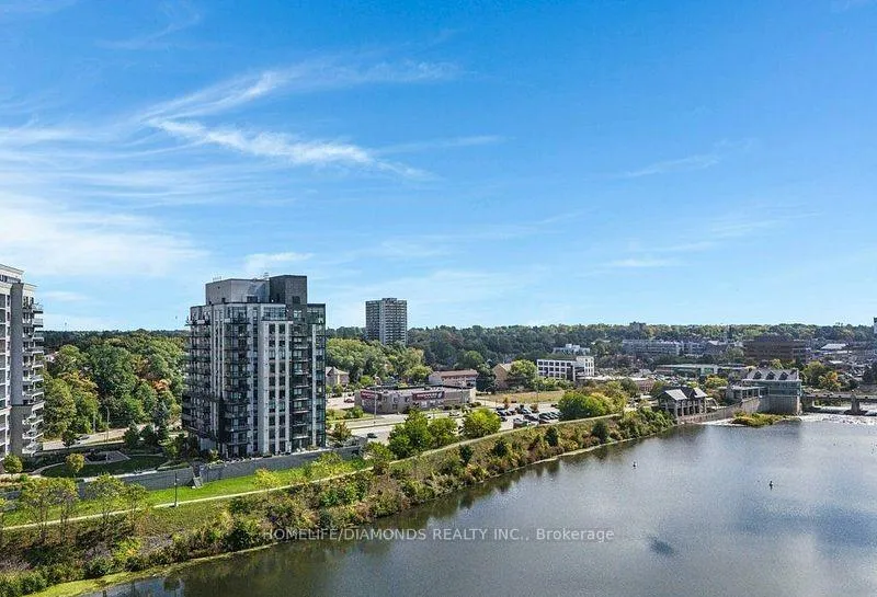 Front of Unit 811, 150 Water Street N