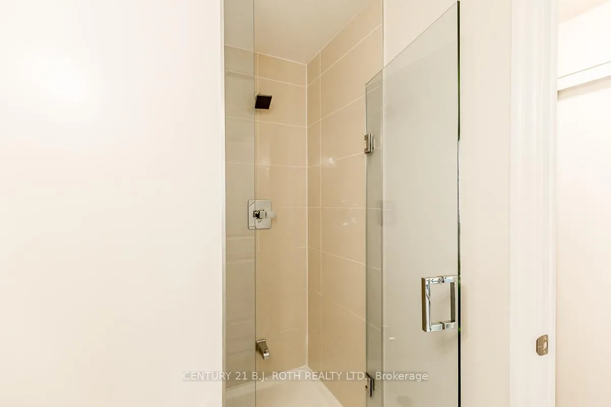 Photo 19 of 9075 Jane Street, Vaughan, Concord — HOMEH