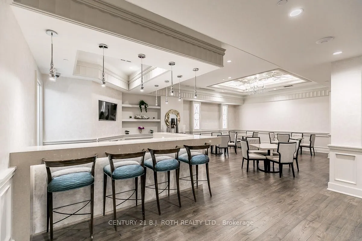 Photo 31 of 9075 Jane Street, Vaughan, Concord — HOMEH