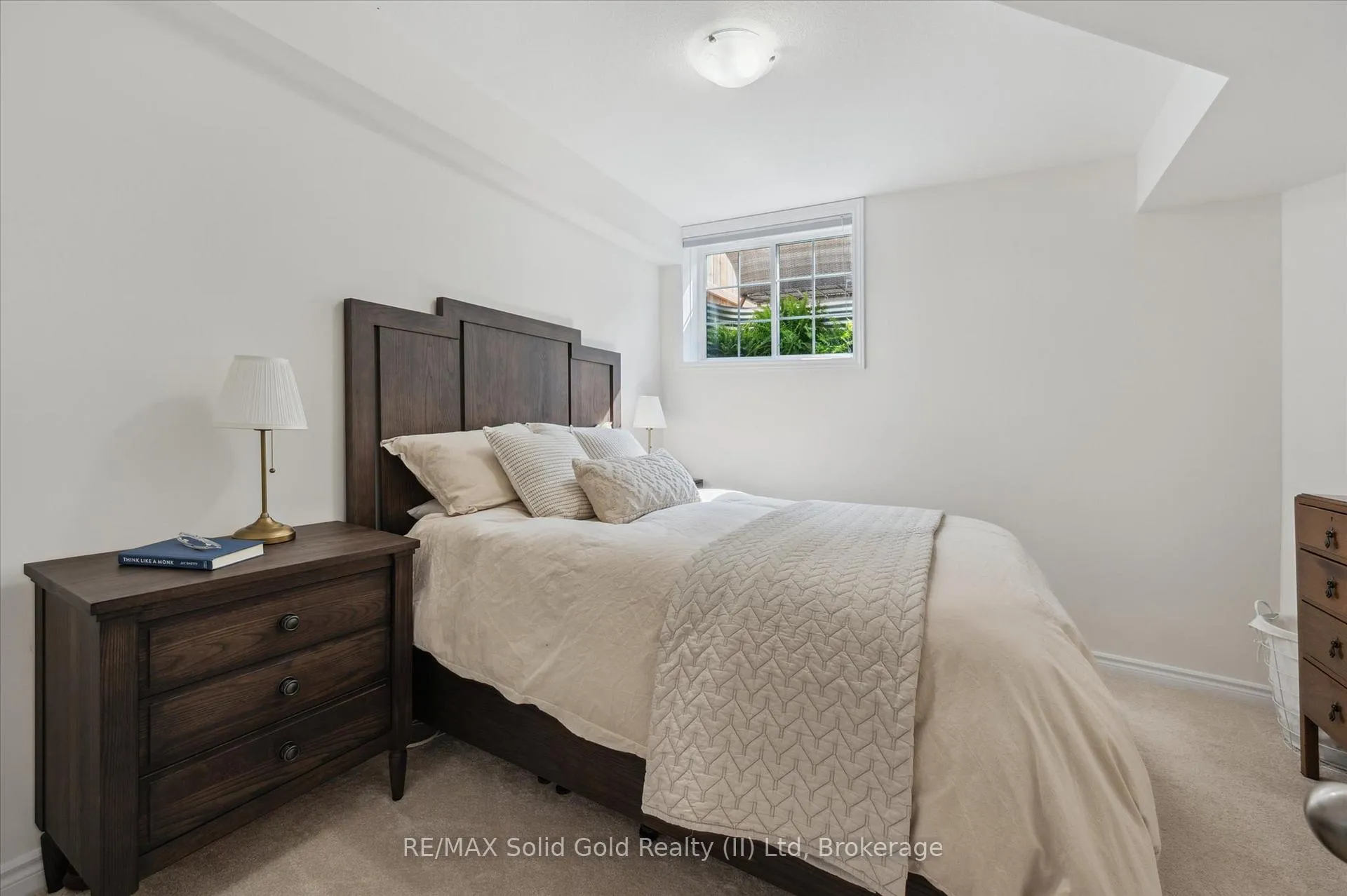 Photo 20 of 371A Westwood Drive E, Kitchener — HOMEH