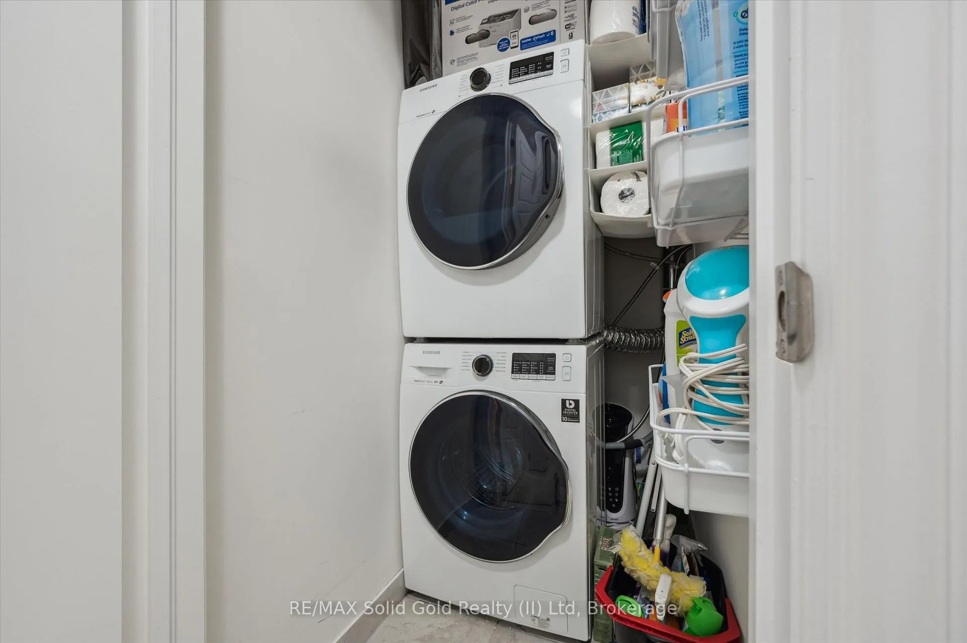 Photo 25 of 371A Westwood Drive E, Kitchener — HOMEH