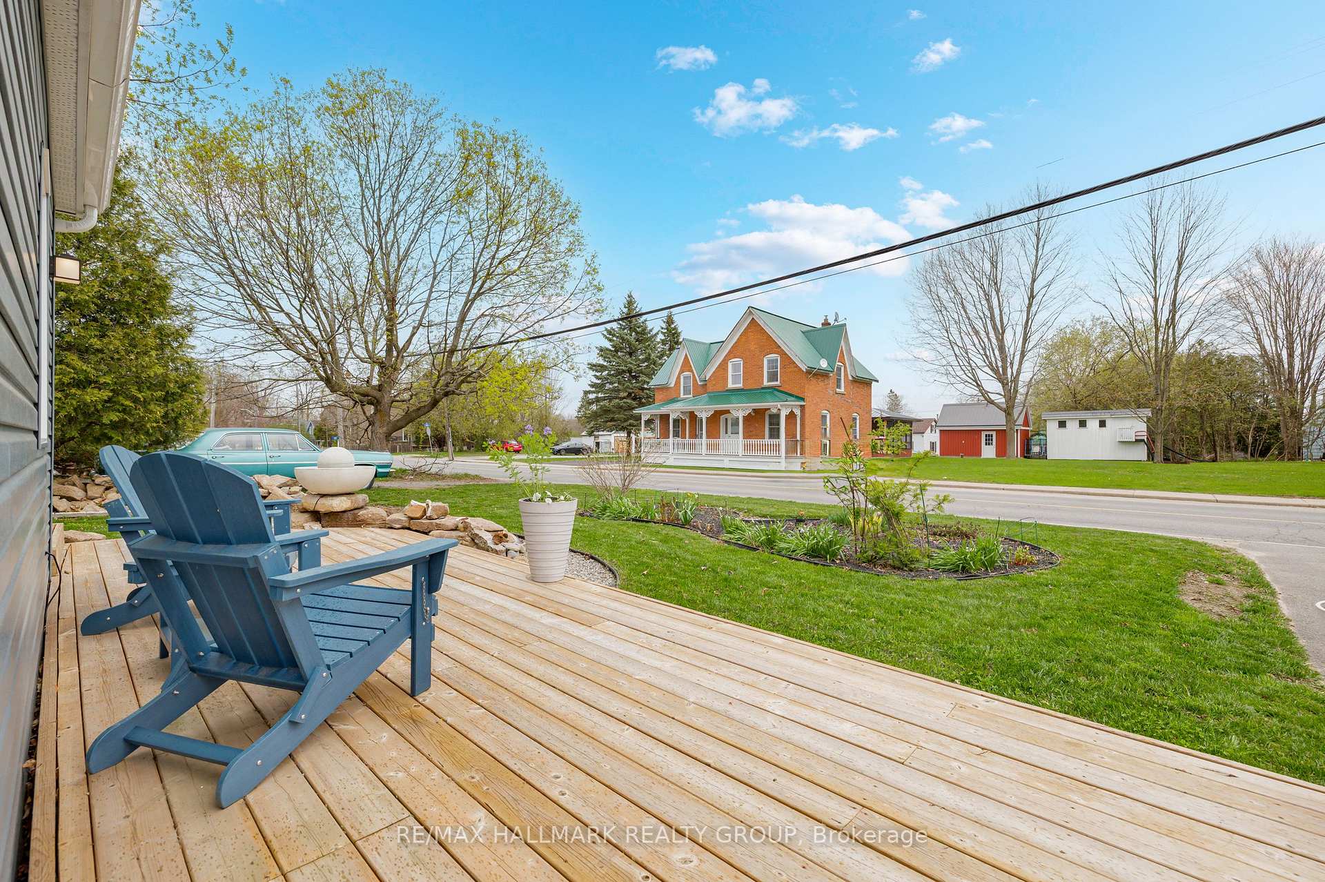 Photo 3 of 40 Centre Street, Edwardsburgh/Cardinal, Edwardsburgh/Cardinal Twp — HOMEH