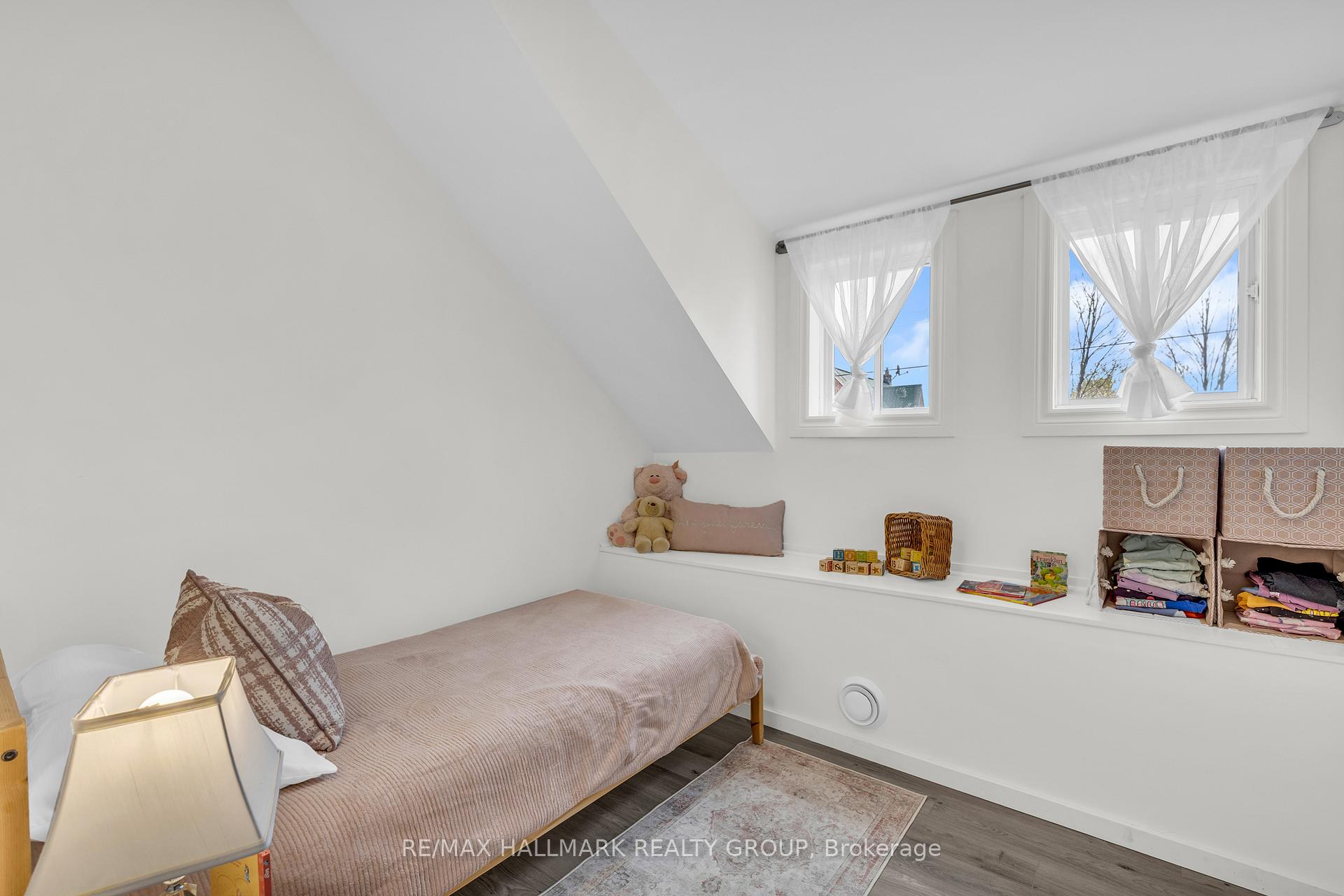 Photo 15 of 40 Centre Street, Edwardsburgh/Cardinal, Edwardsburgh/Cardinal Twp — HOMEH