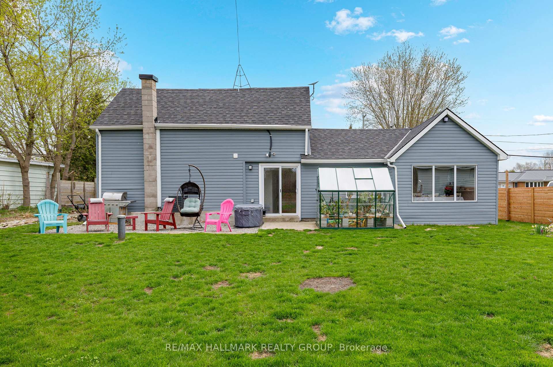 Photo 18 of 40 Centre Street, Edwardsburgh/Cardinal, Edwardsburgh/Cardinal Twp — HOMEH