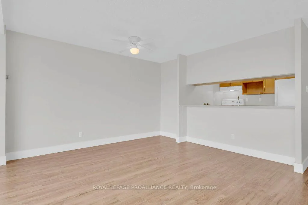 Photo 16 of Unit 906, 344 Front Street, Belleville, Belleville Ward — HOMEH