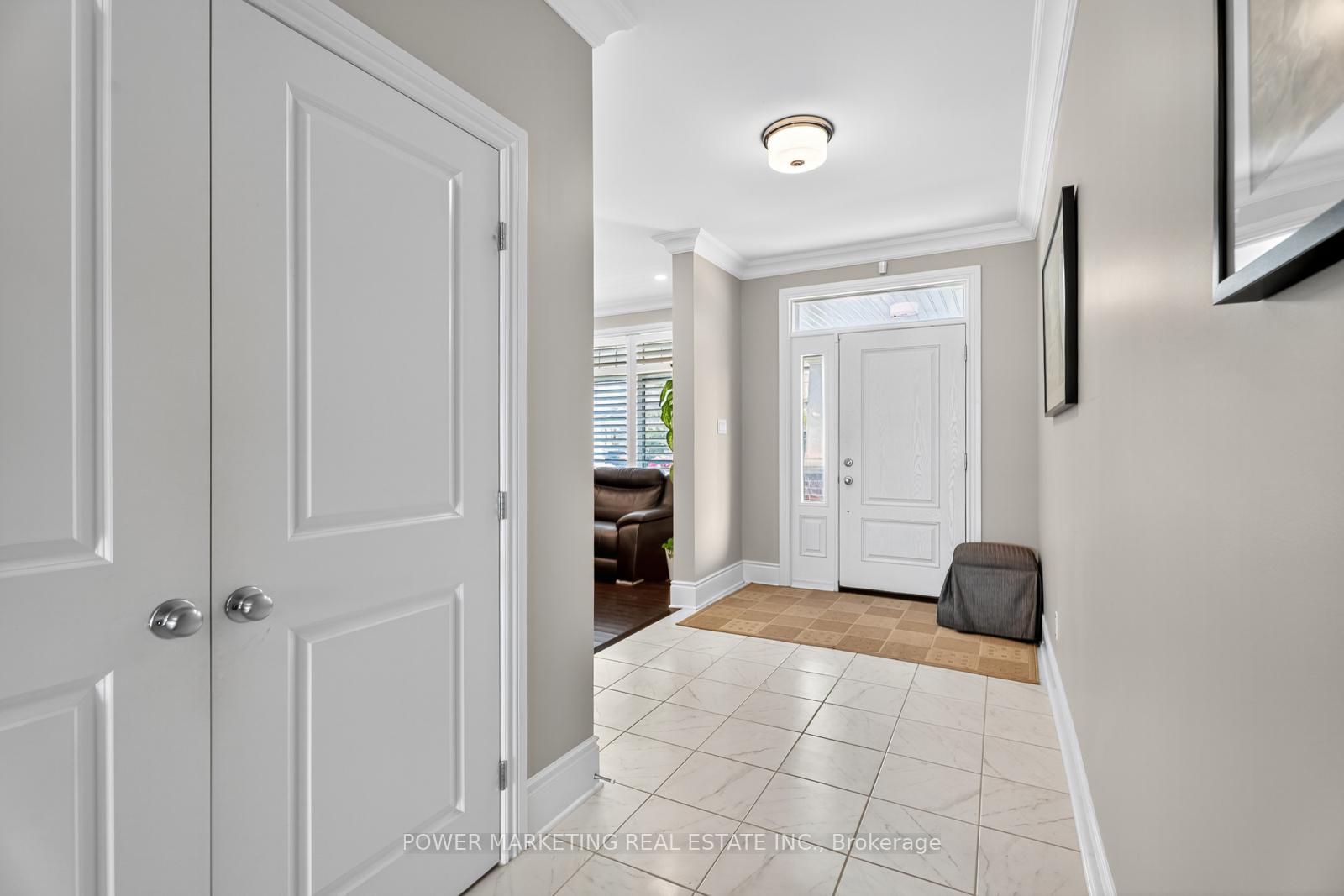 Photo 4 of 692 Egret Way, Ottawa, Barrhaven - Half Moon Bay — HOMEH