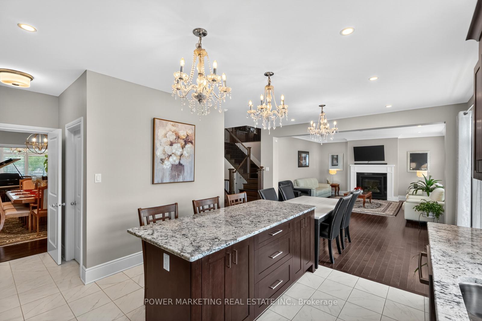 Photo 17 of 692 Egret Way, Ottawa, Barrhaven - Half Moon Bay — HOMEH