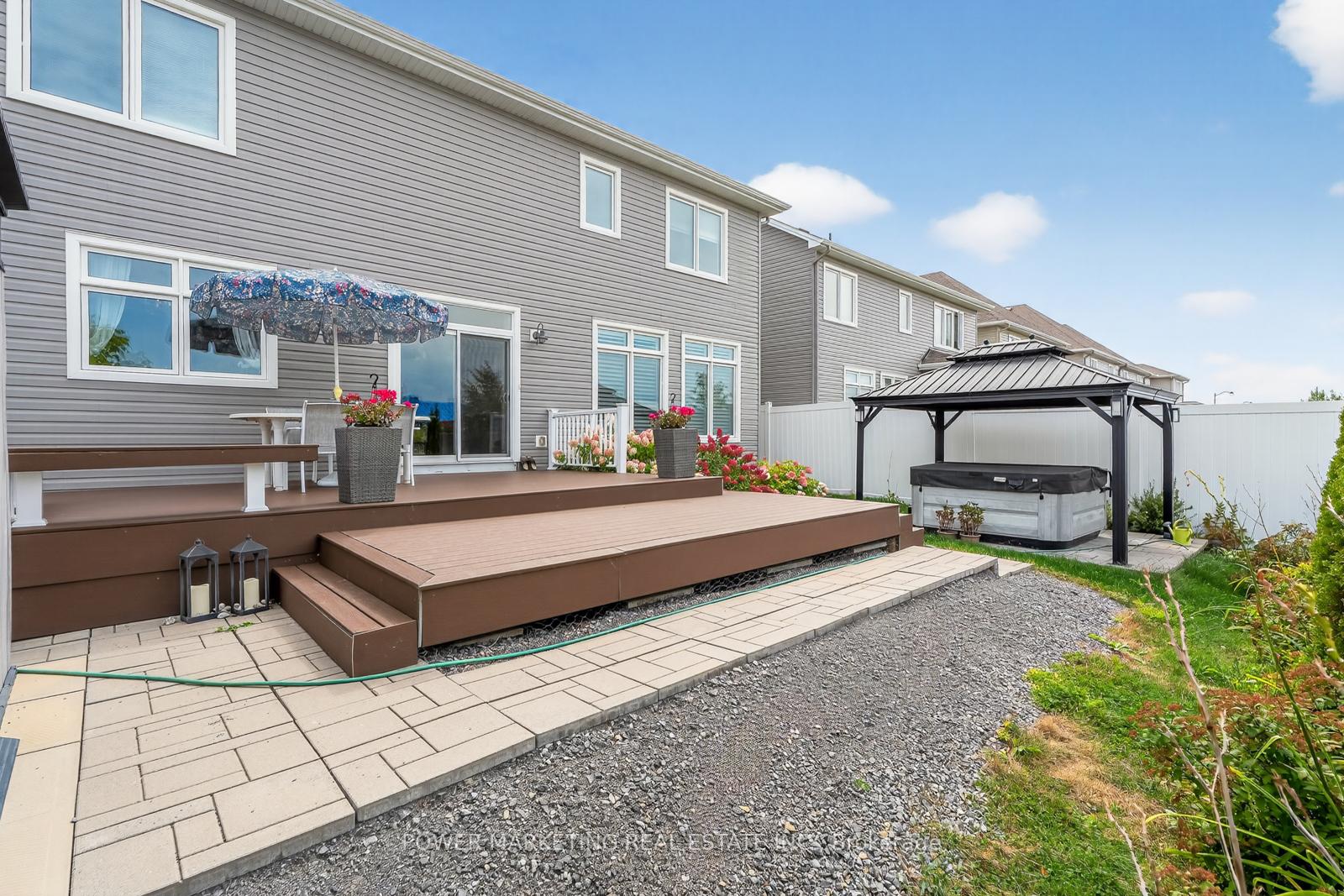 Photo 47 of 692 Egret Way, Ottawa, Barrhaven - Half Moon Bay — HOMEH