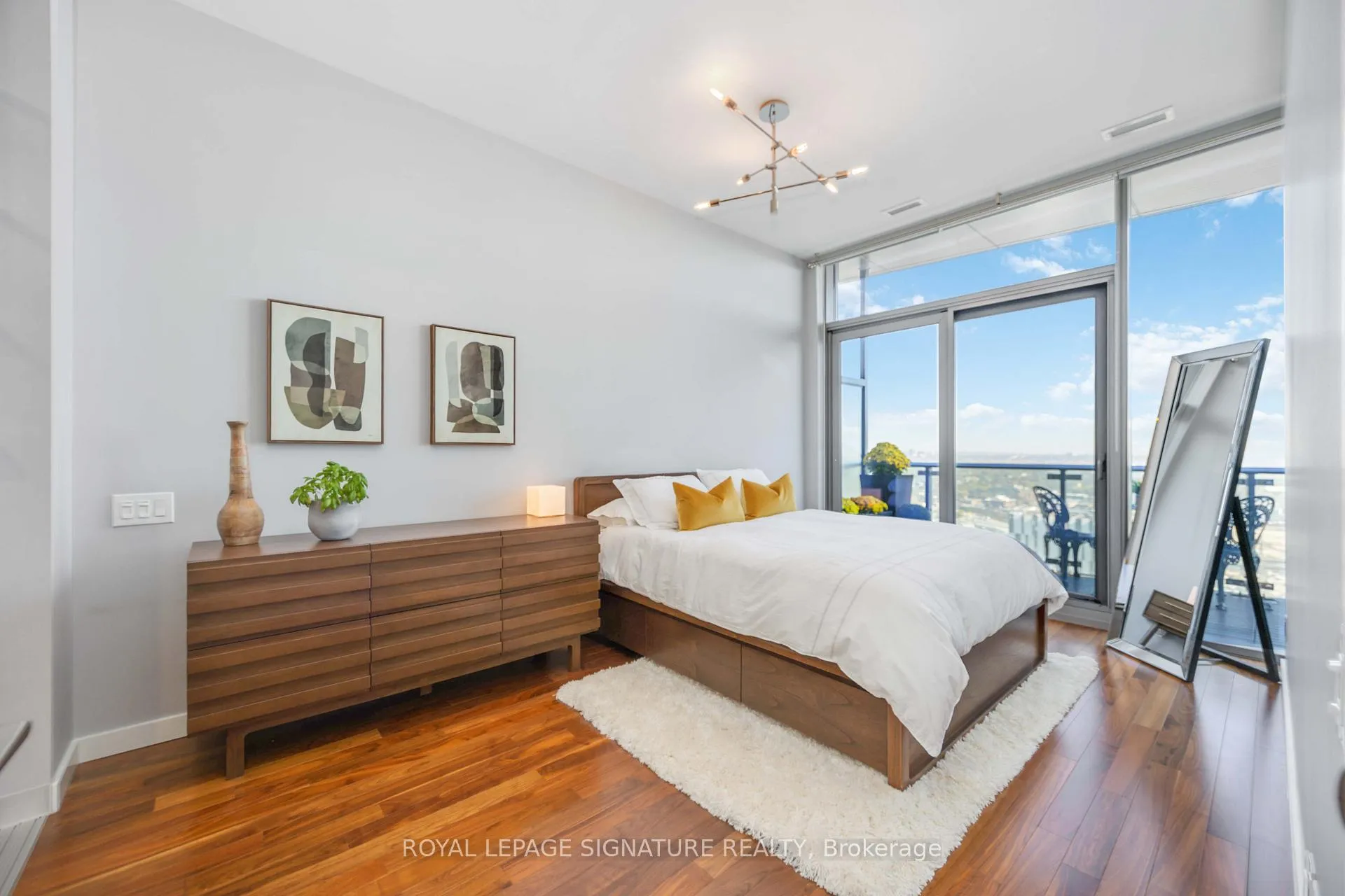 Photo 9 of Unit 3504, 390 Cherry Street, Toronto, Waterfront Communities — HOMEH