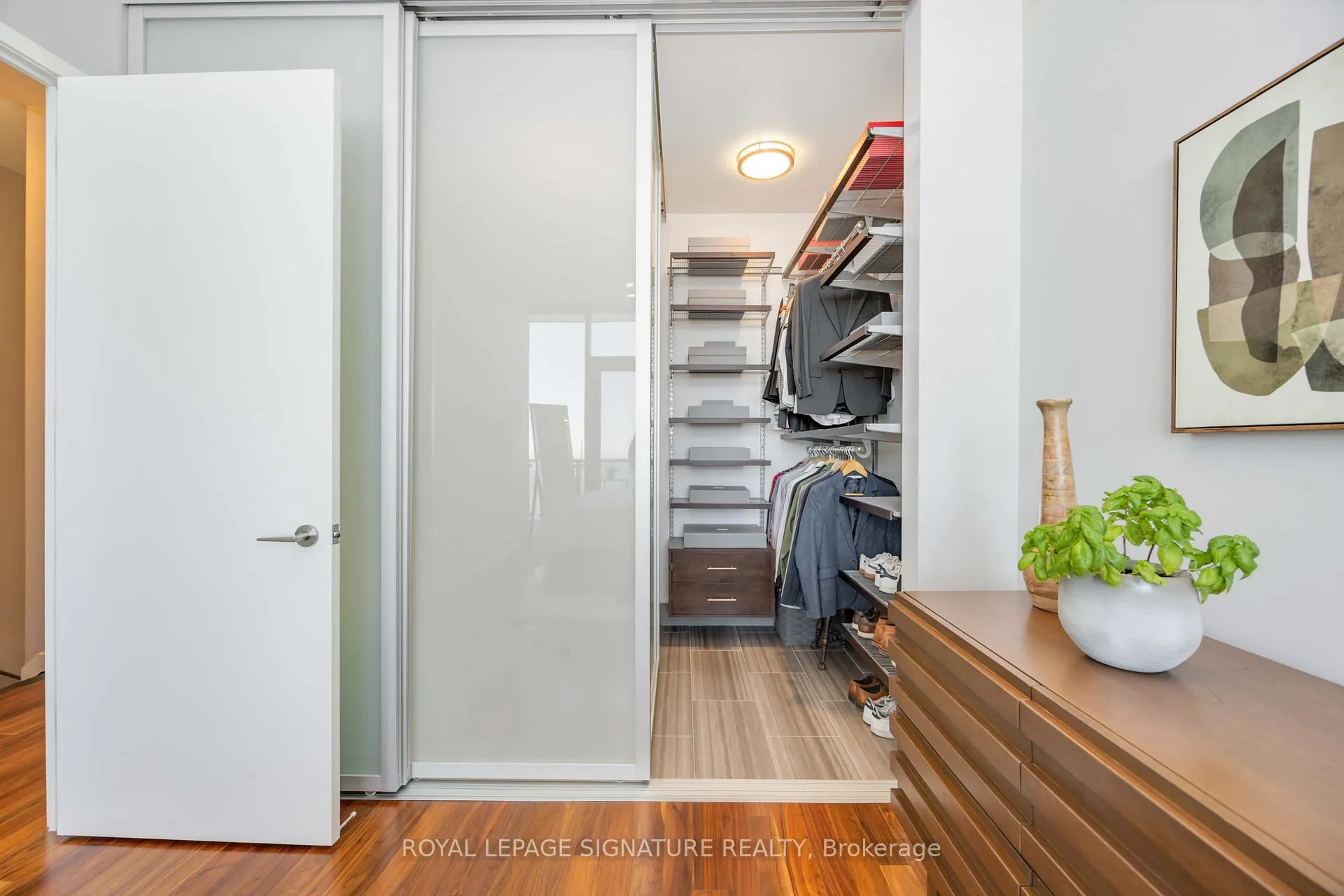 Photo 11 of Unit 3504, 390 Cherry Street, Toronto, Waterfront Communities — HOMEH