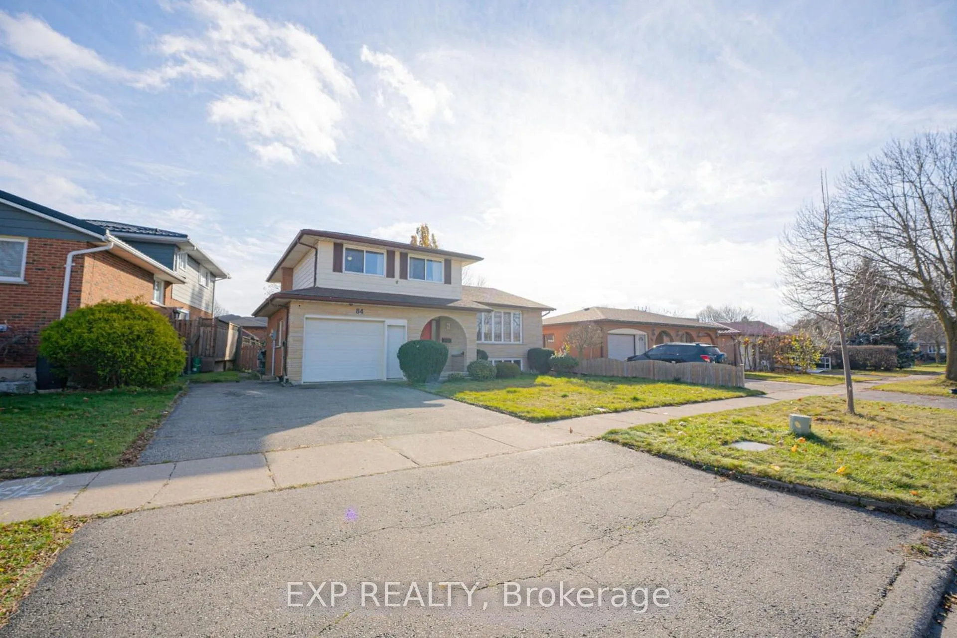 Photo 3 of 84 Wimbleton Crescent, Kitchener — HOMEH