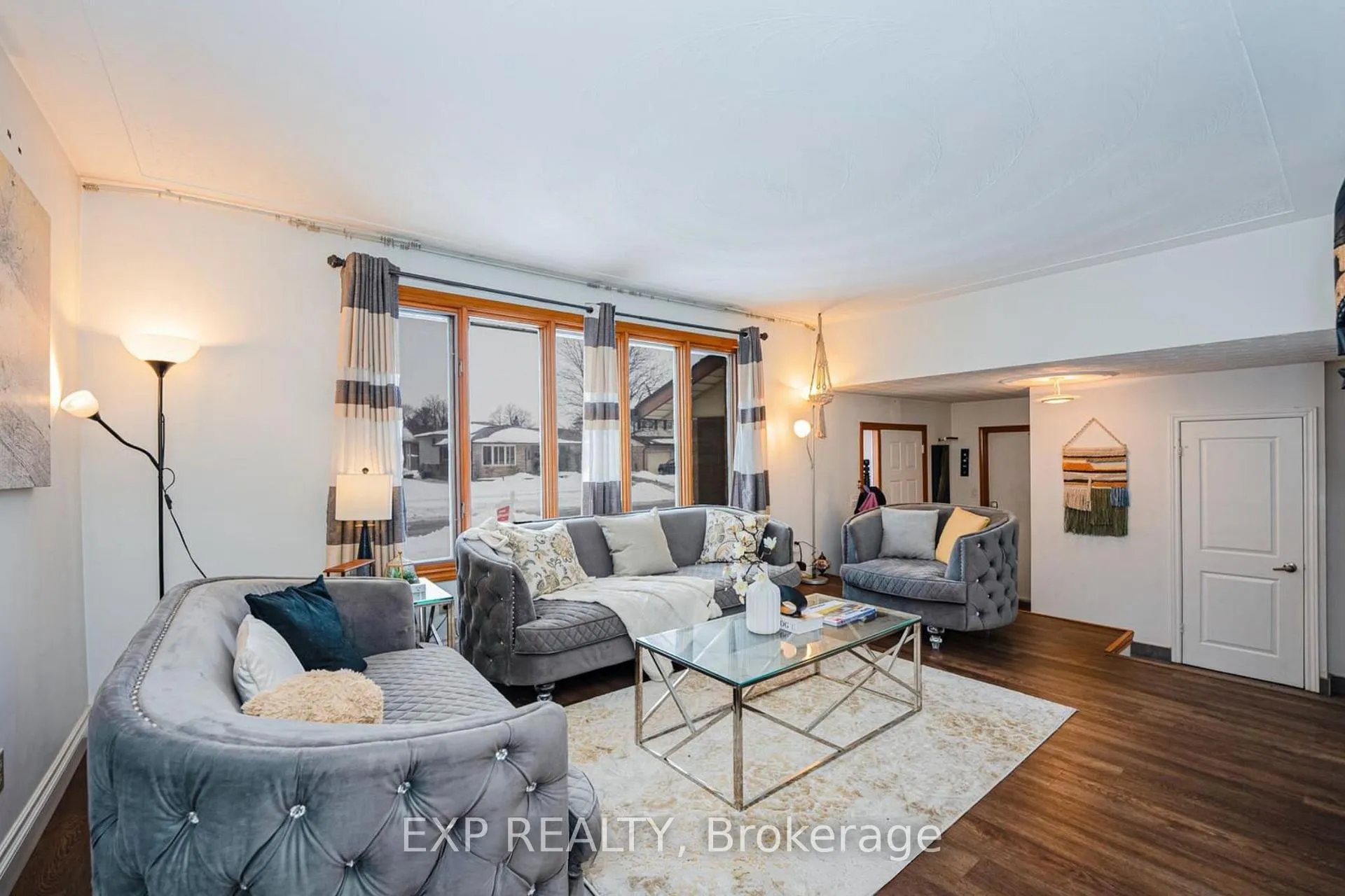 Photo 4 of 84 Wimbleton Crescent, Kitchener — HOMEH