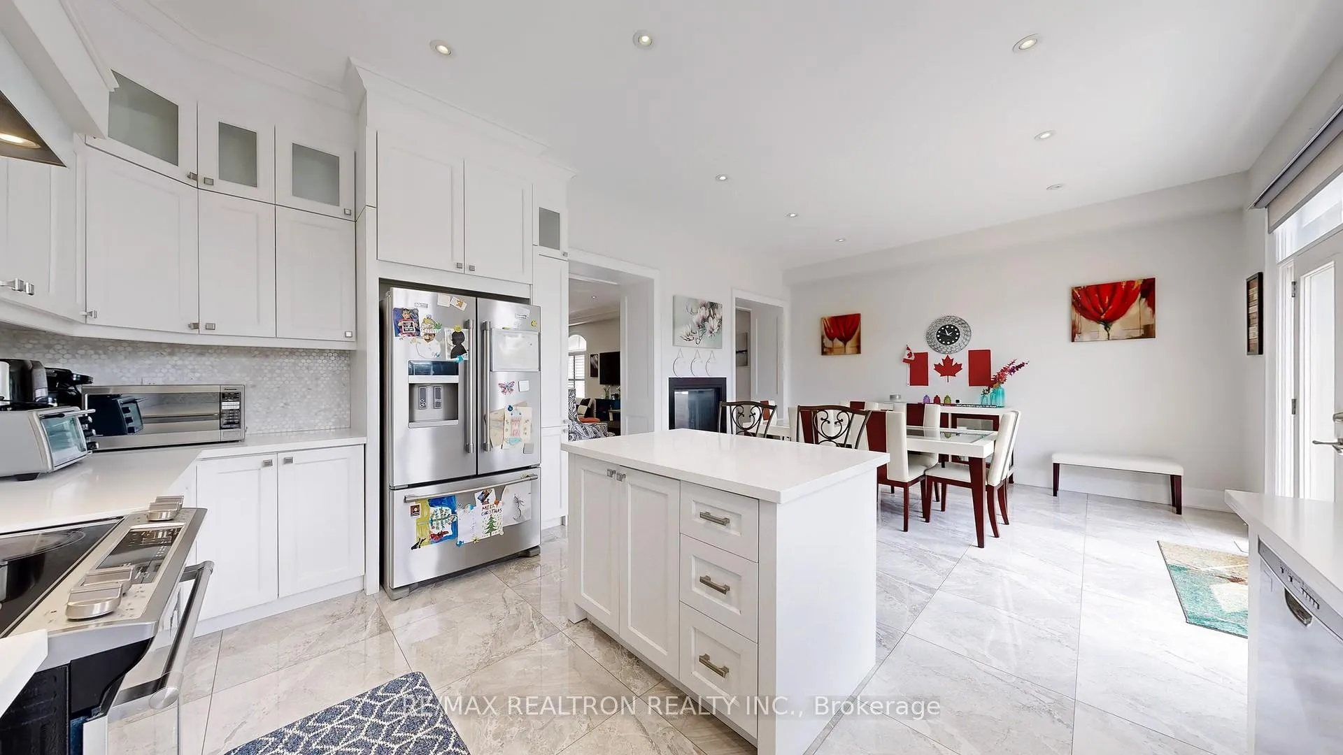 Photo 11 of 746A Stonepath Circle, Pickering, Amberlea — HOMEH