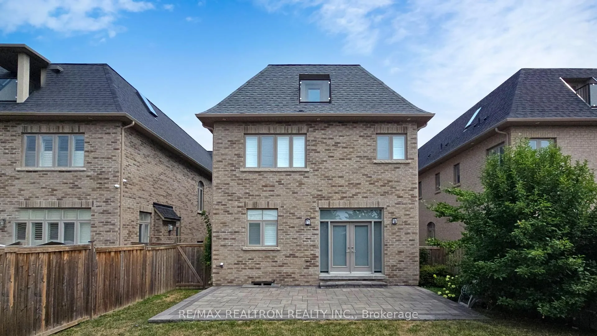Photo 43 of 746A Stonepath Circle, Pickering, Amberlea — HOMEH