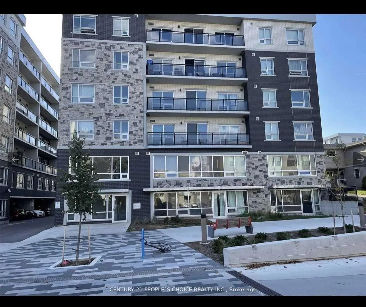 Front of Unit A505, 275 Larch Street