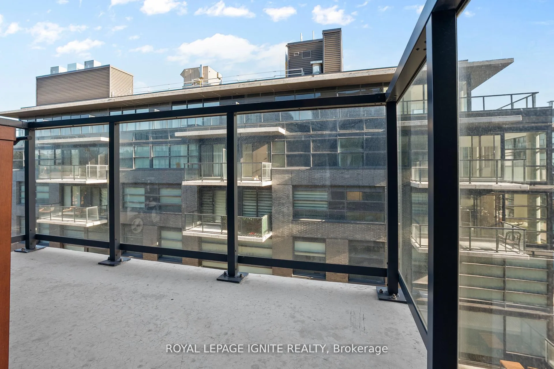 Photo 21 of Unit 414, 1604(B) Charles Street, Whitby, Port Whitby — HOMEH