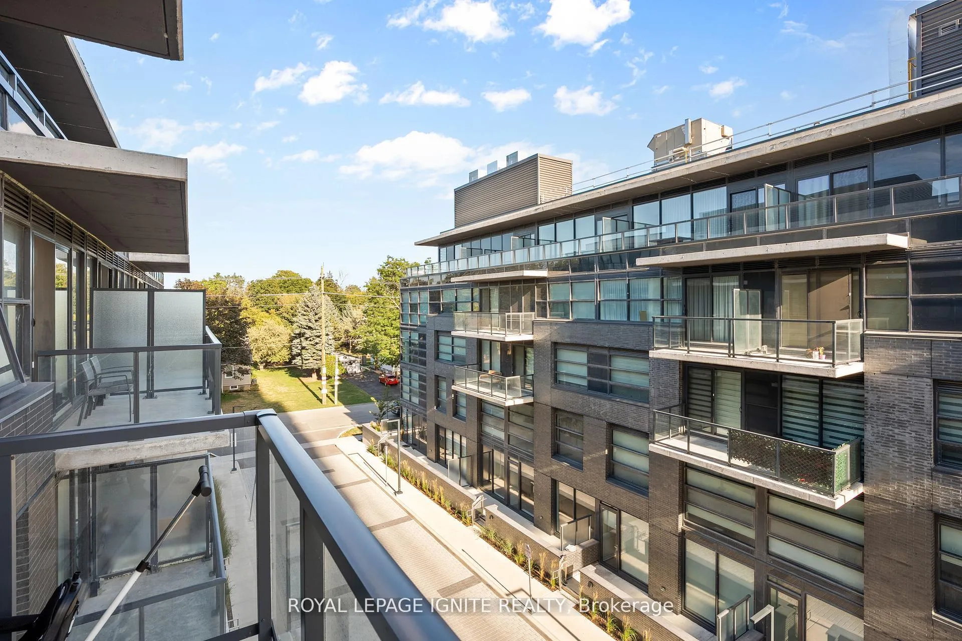 Photo 23 of Unit 414, 1604(B) Charles Street, Whitby, Port Whitby — HOMEH