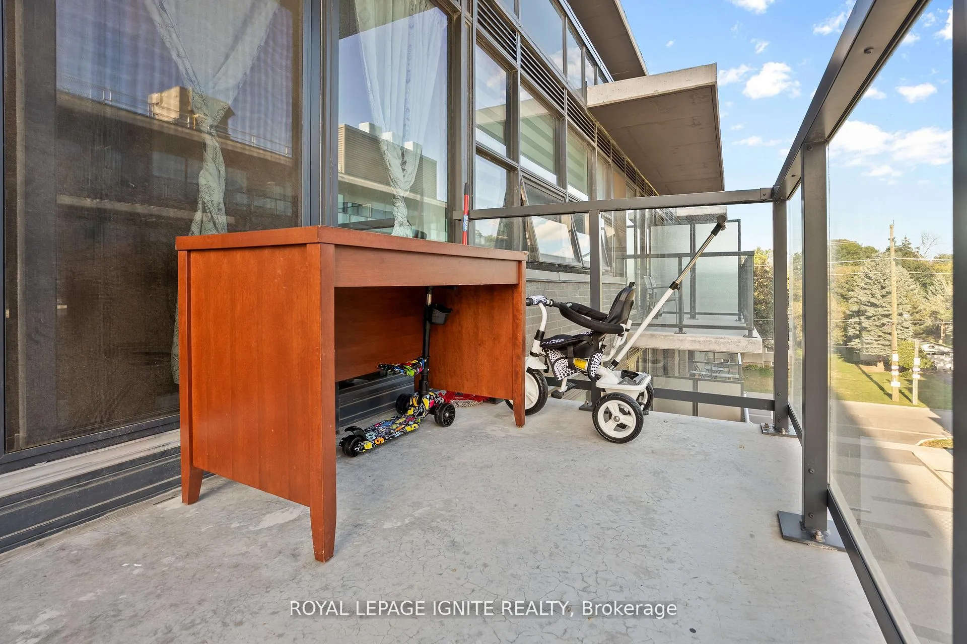 Photo 24 of Unit 414, 1604(B) Charles Street, Whitby, Port Whitby — HOMEH