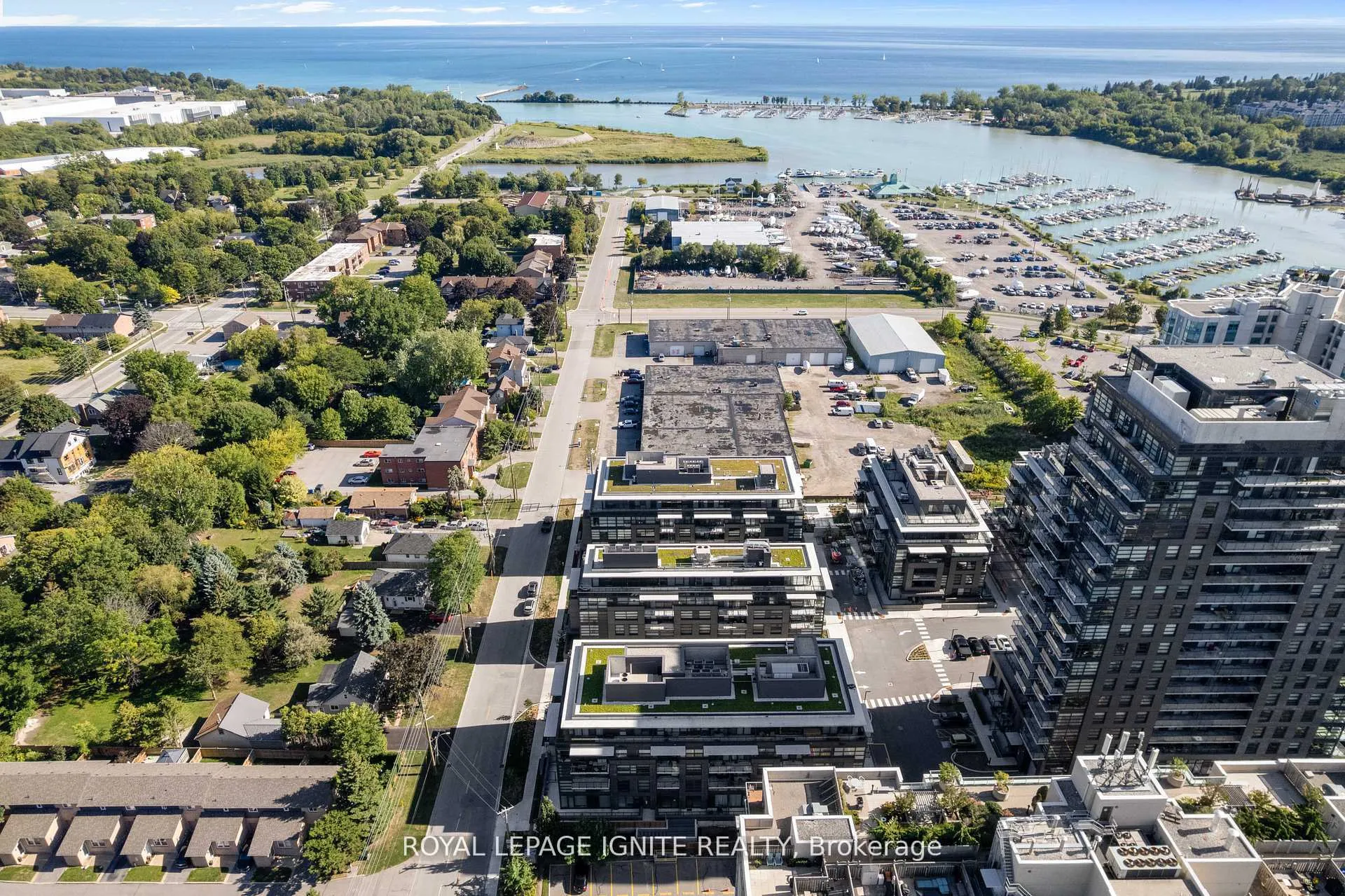 Photo 27 of Unit 414, 1604(B) Charles Street, Whitby, Port Whitby — HOMEH