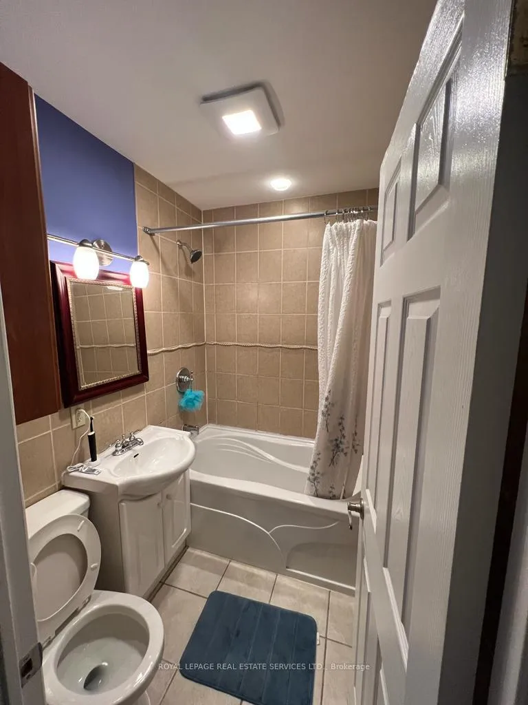 Photo 9 of Unit 105, 2 Ridelle Avenue, Toronto, Forest Hill North — HOMEH