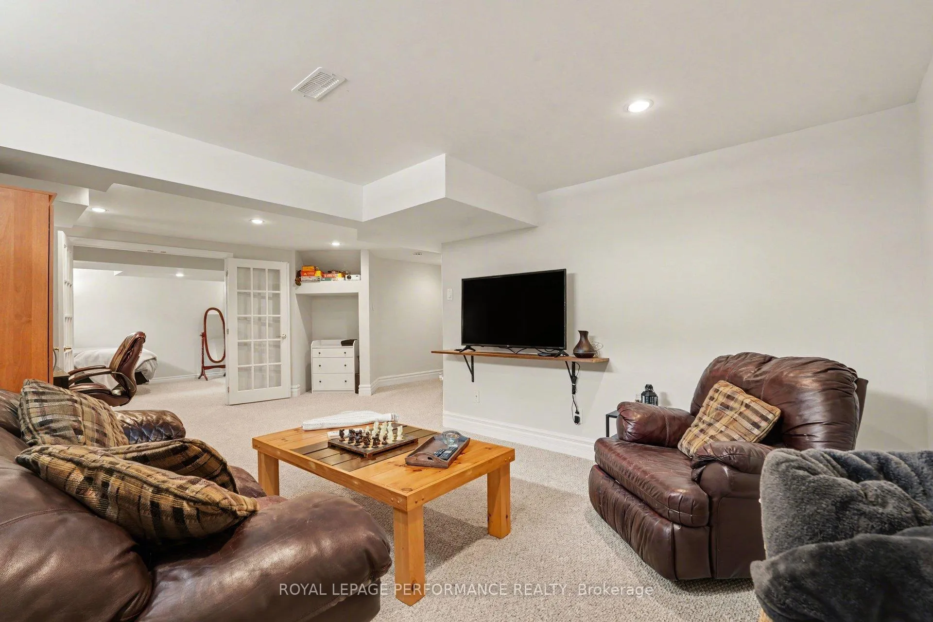 Photo 30 of 992 Ballantyne Drive, Ottawa, Fallingbrook/Gardenway South — HOMEH