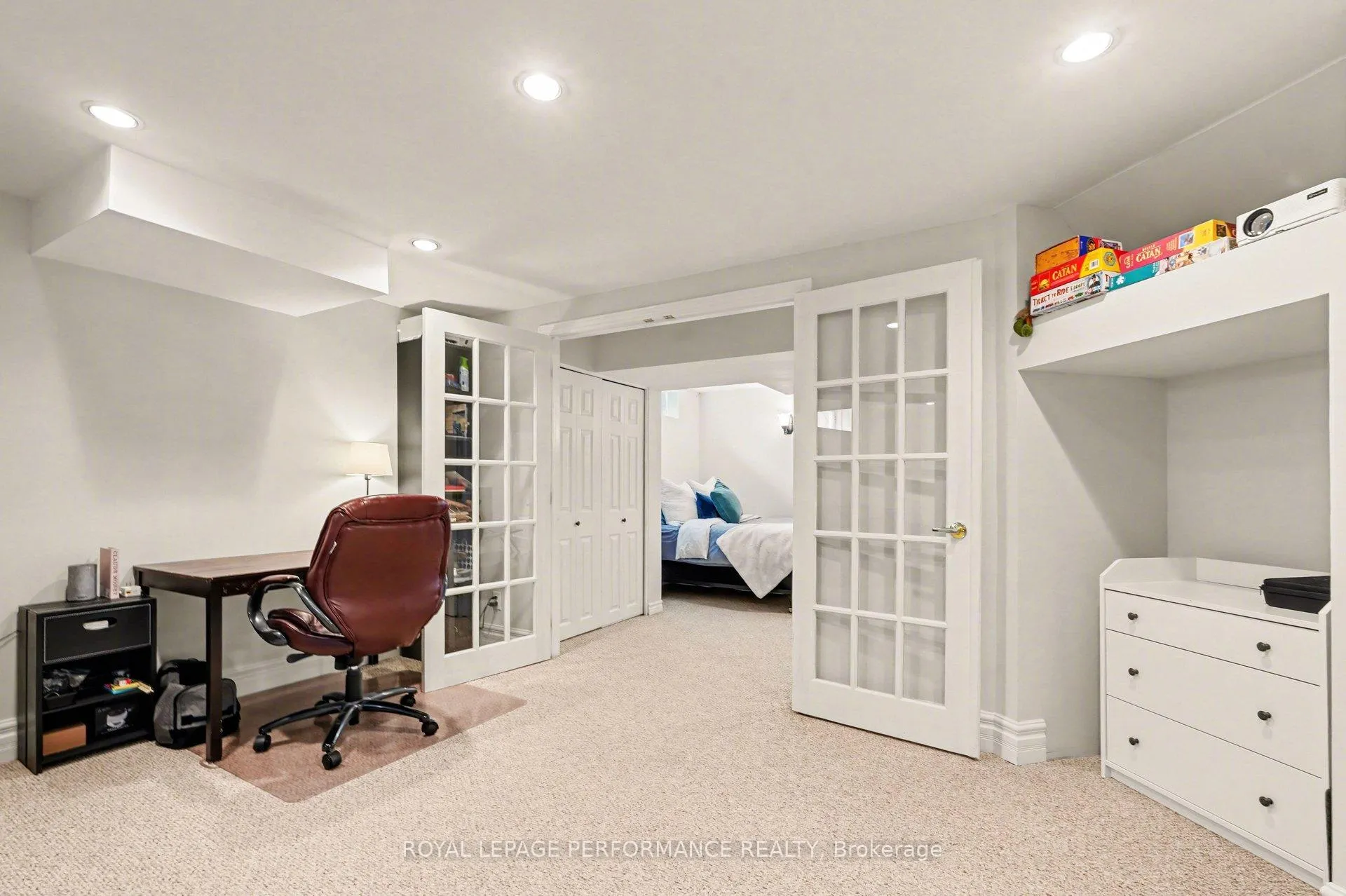 Photo 33 of 992 Ballantyne Drive, Ottawa, Fallingbrook/Gardenway South — HOMEH
