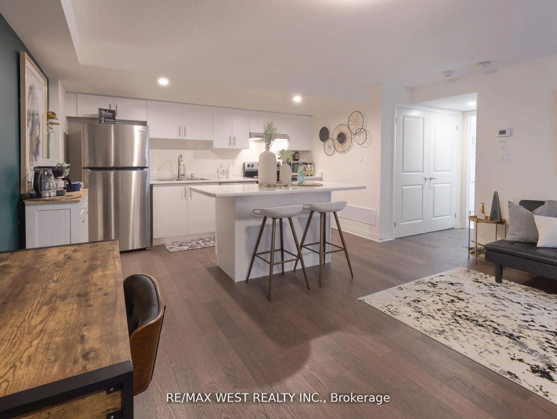 Photo 6 of Unit A, 31 Lookout Drive, Clarington, Bowmanville — HOMEH