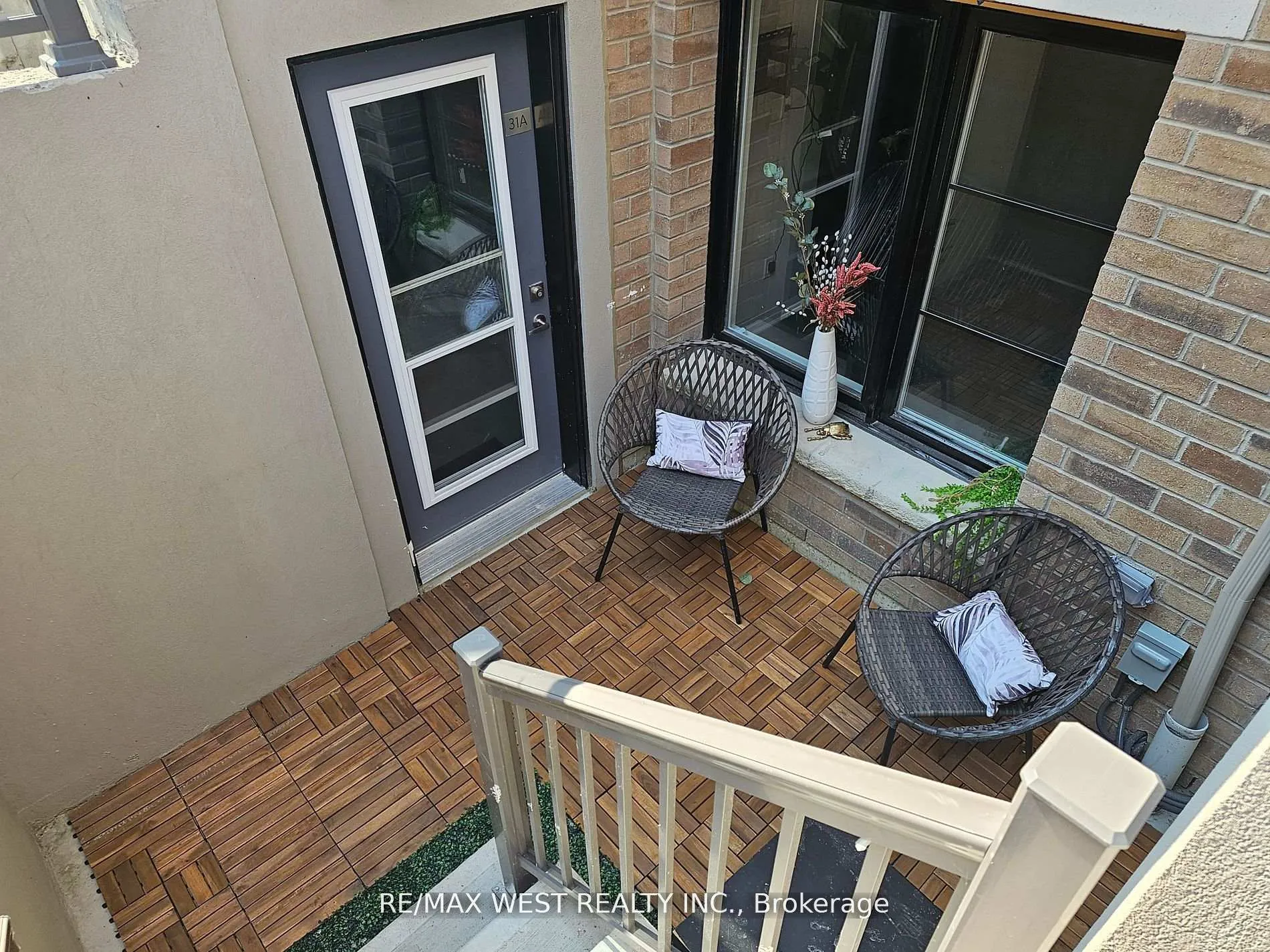 Photo 18 of Unit A, 31 Lookout Drive, Clarington, Bowmanville — HOMEH