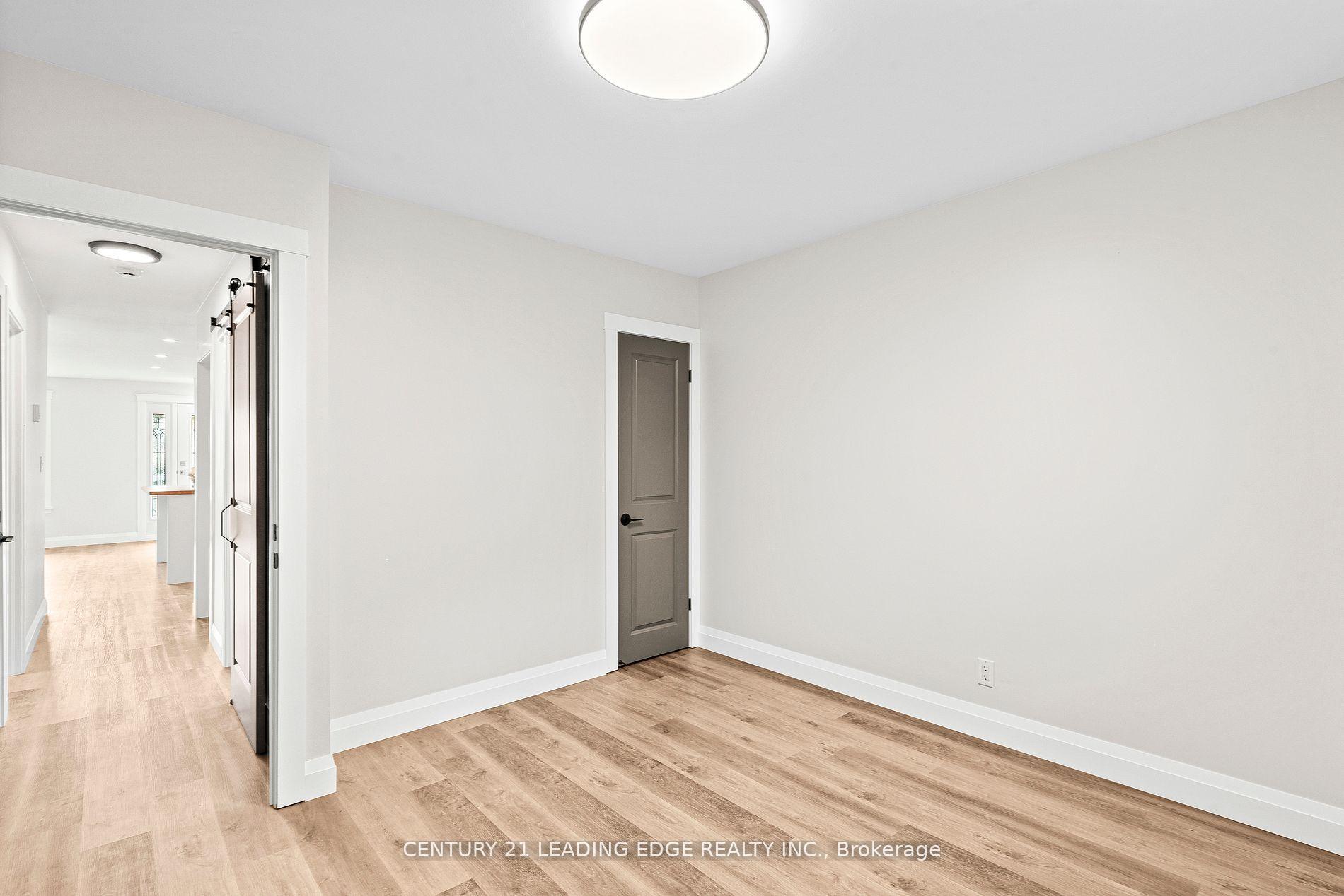 Photo 18 of 675 Hayden Crescent, Cobourg — HOMEH